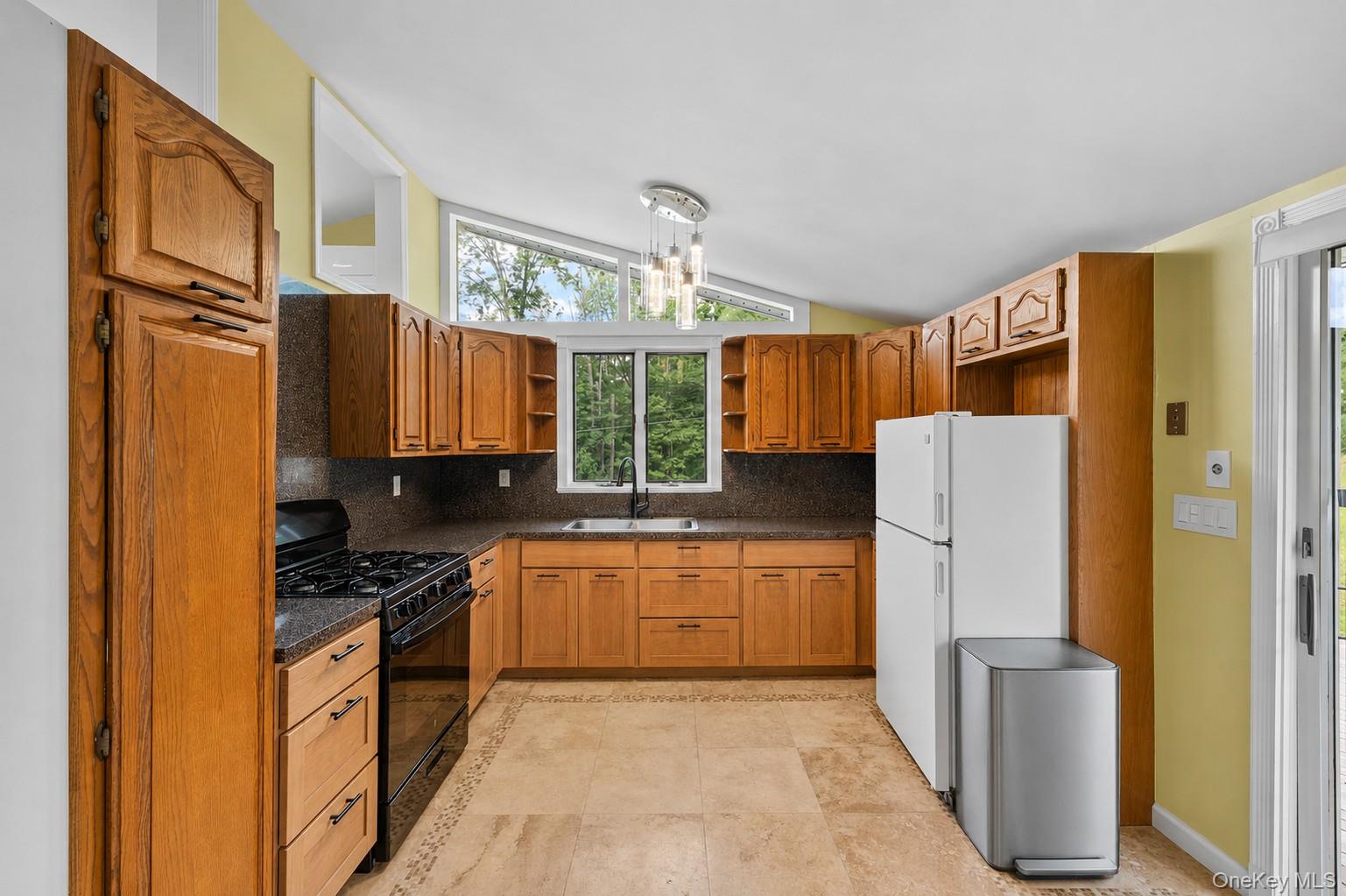 14 Cannon Boulevard