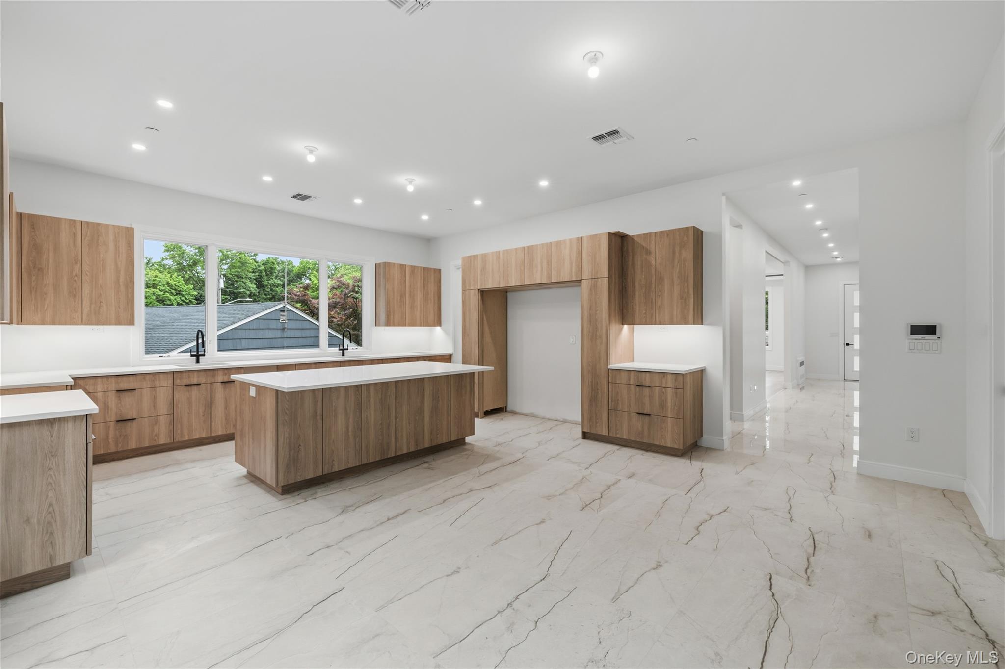 3 Greene Road