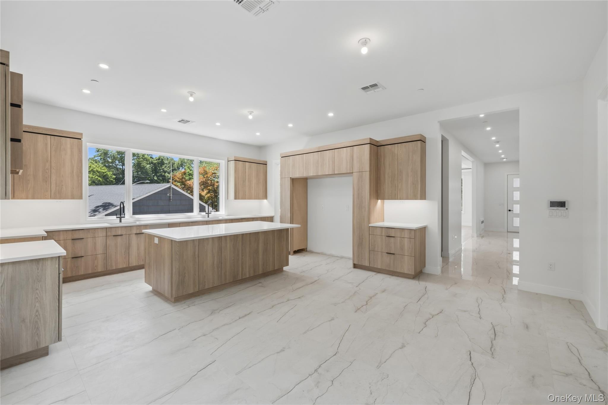 3 Greene Road