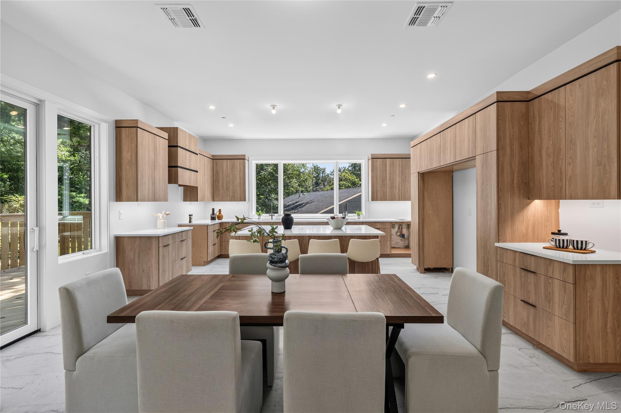 3 Greene Road