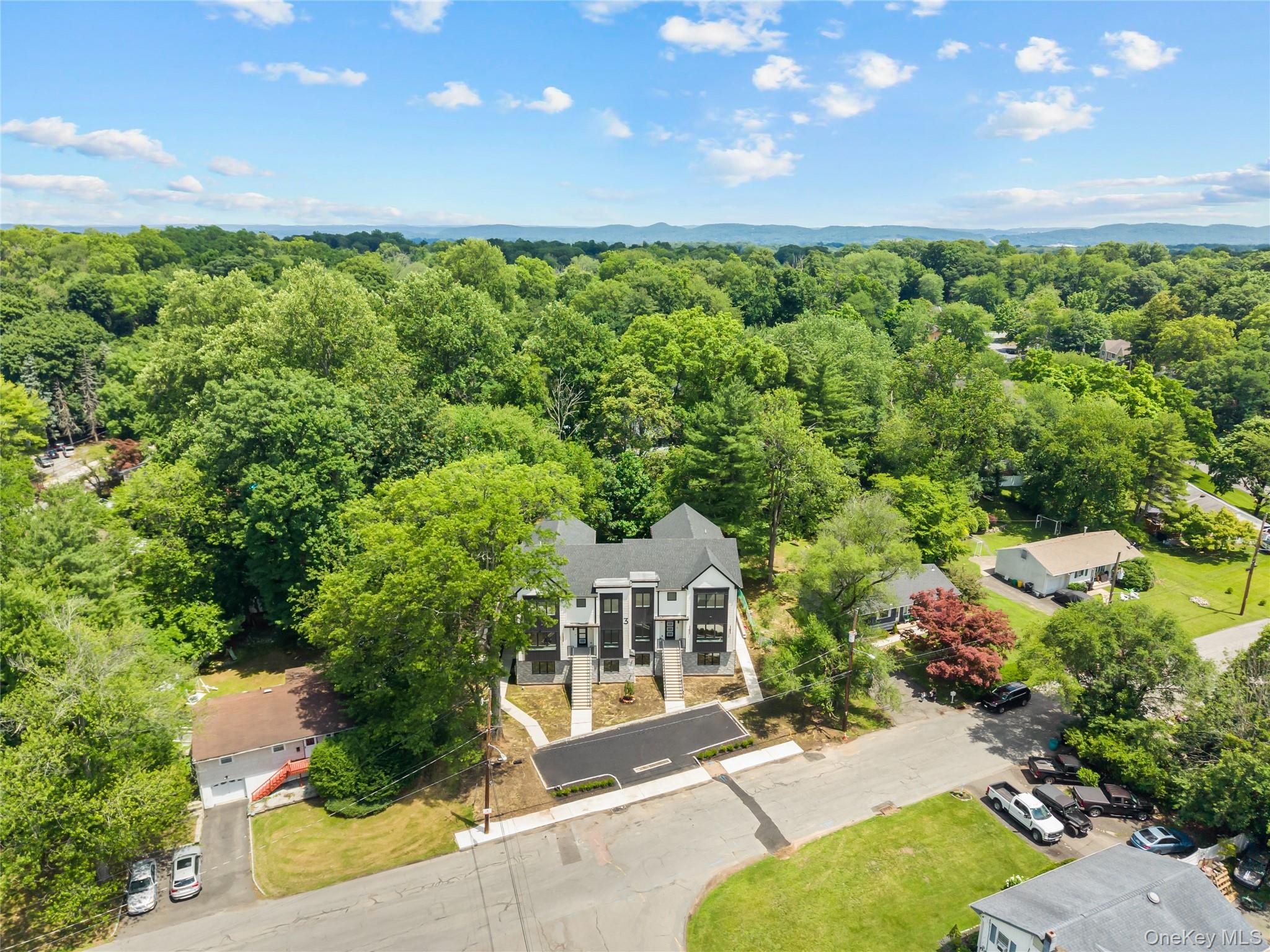 3 Greene Road