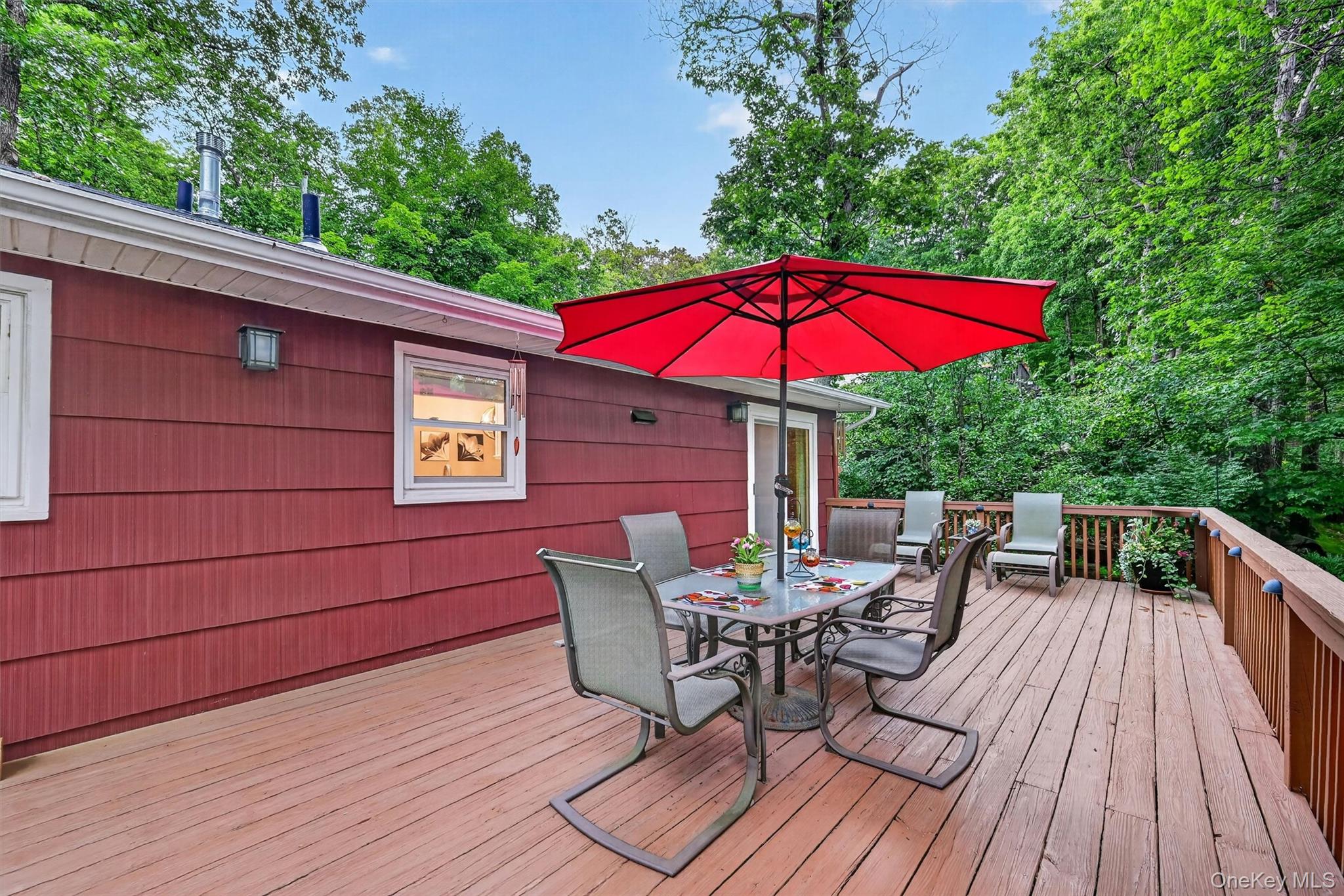 3 Hazelwood Road