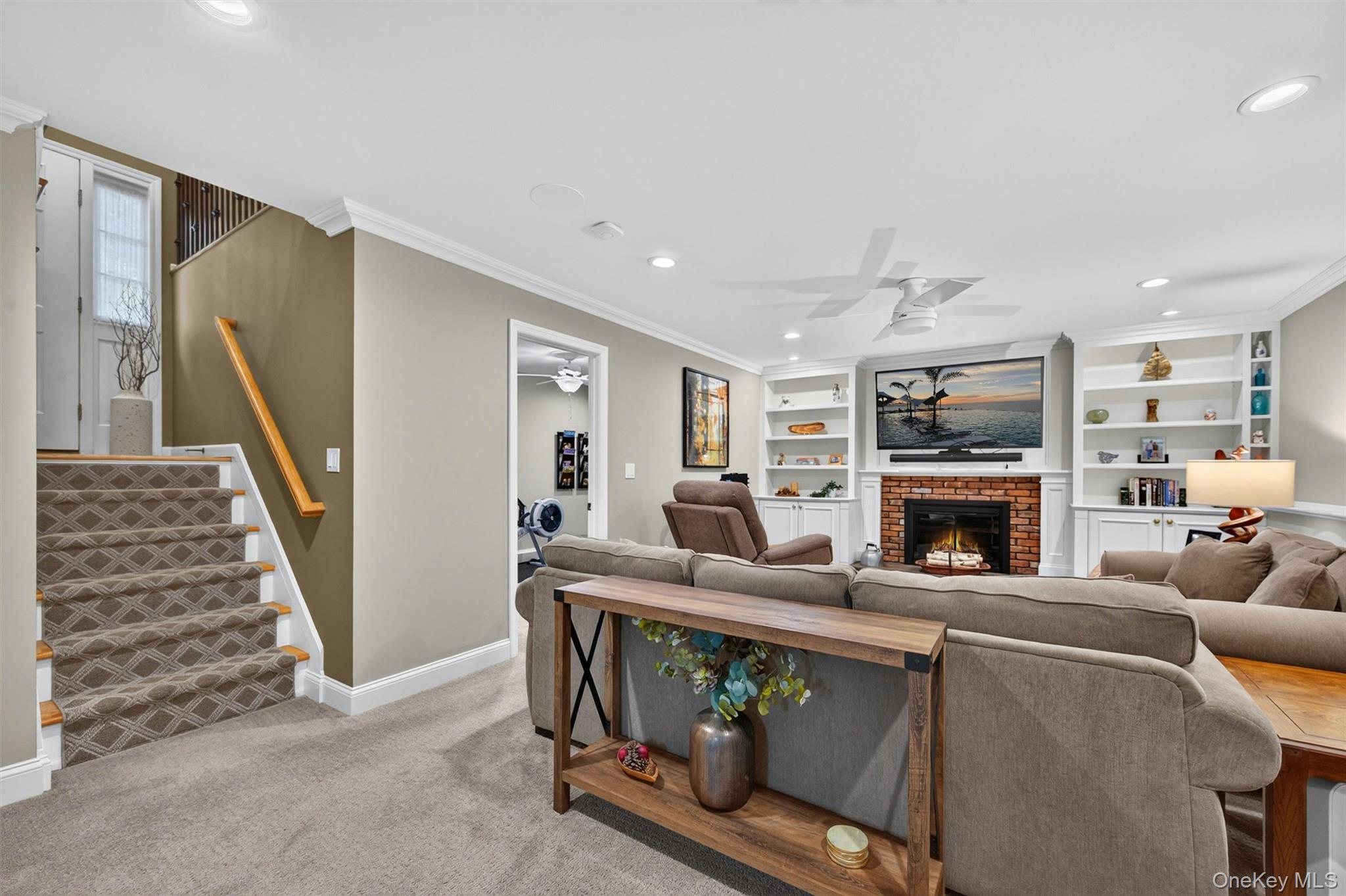 3 Hazelwood Road