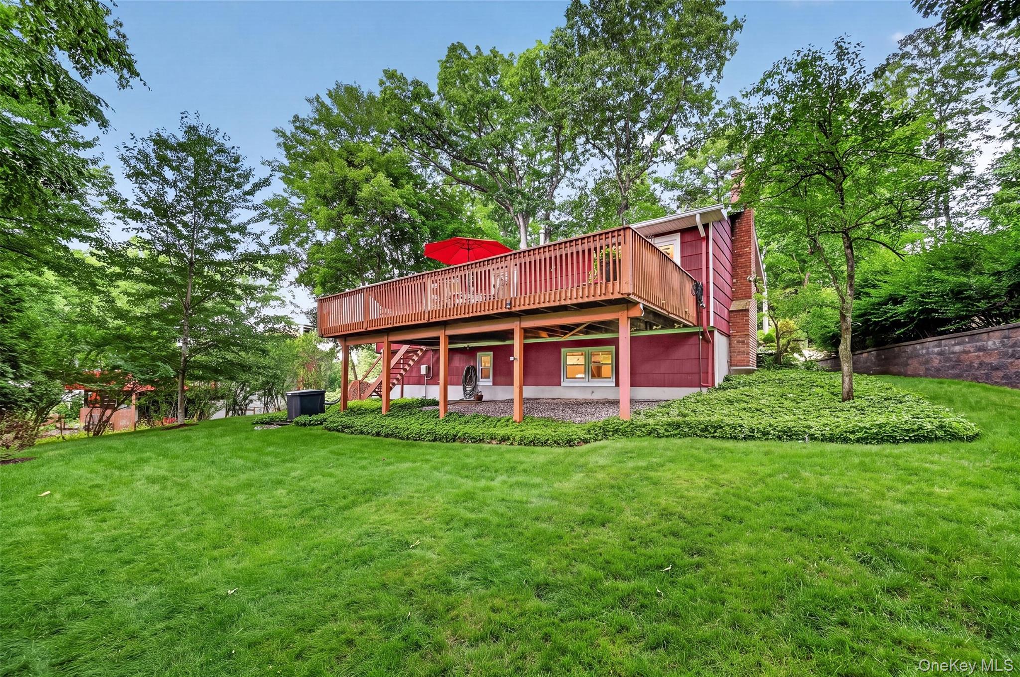 3 Hazelwood Road