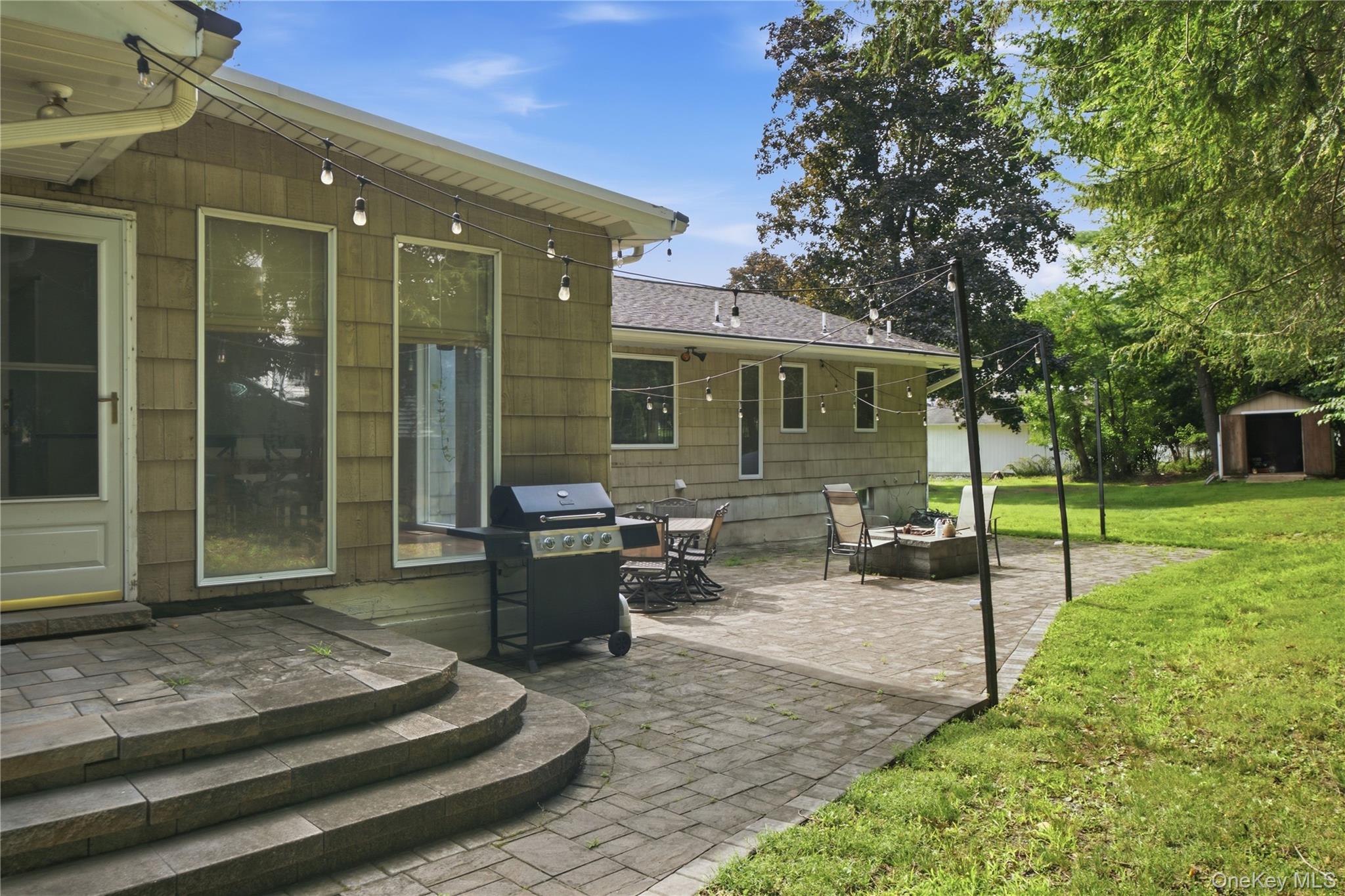 17 Little Brook Lane