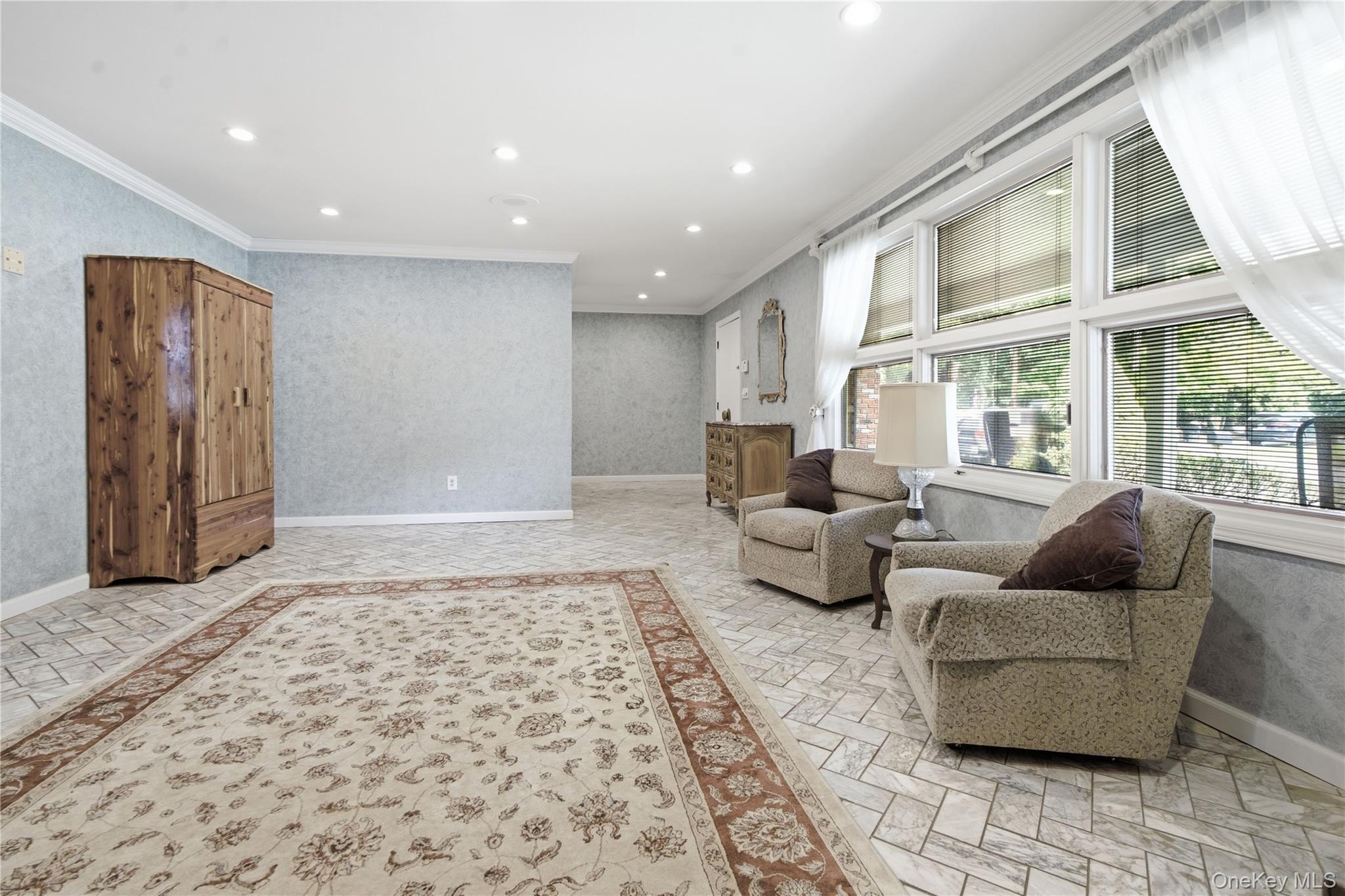17 Little Brook Lane
