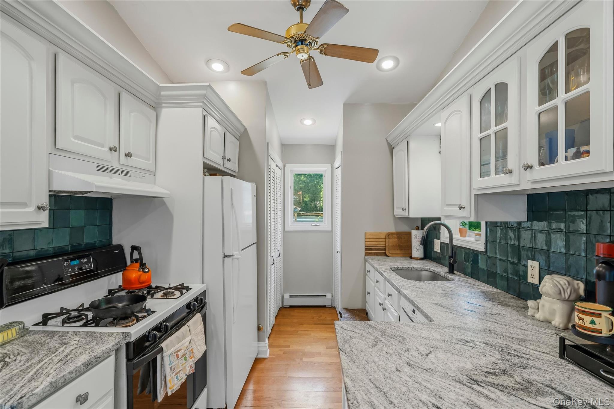 7 Locust Drive