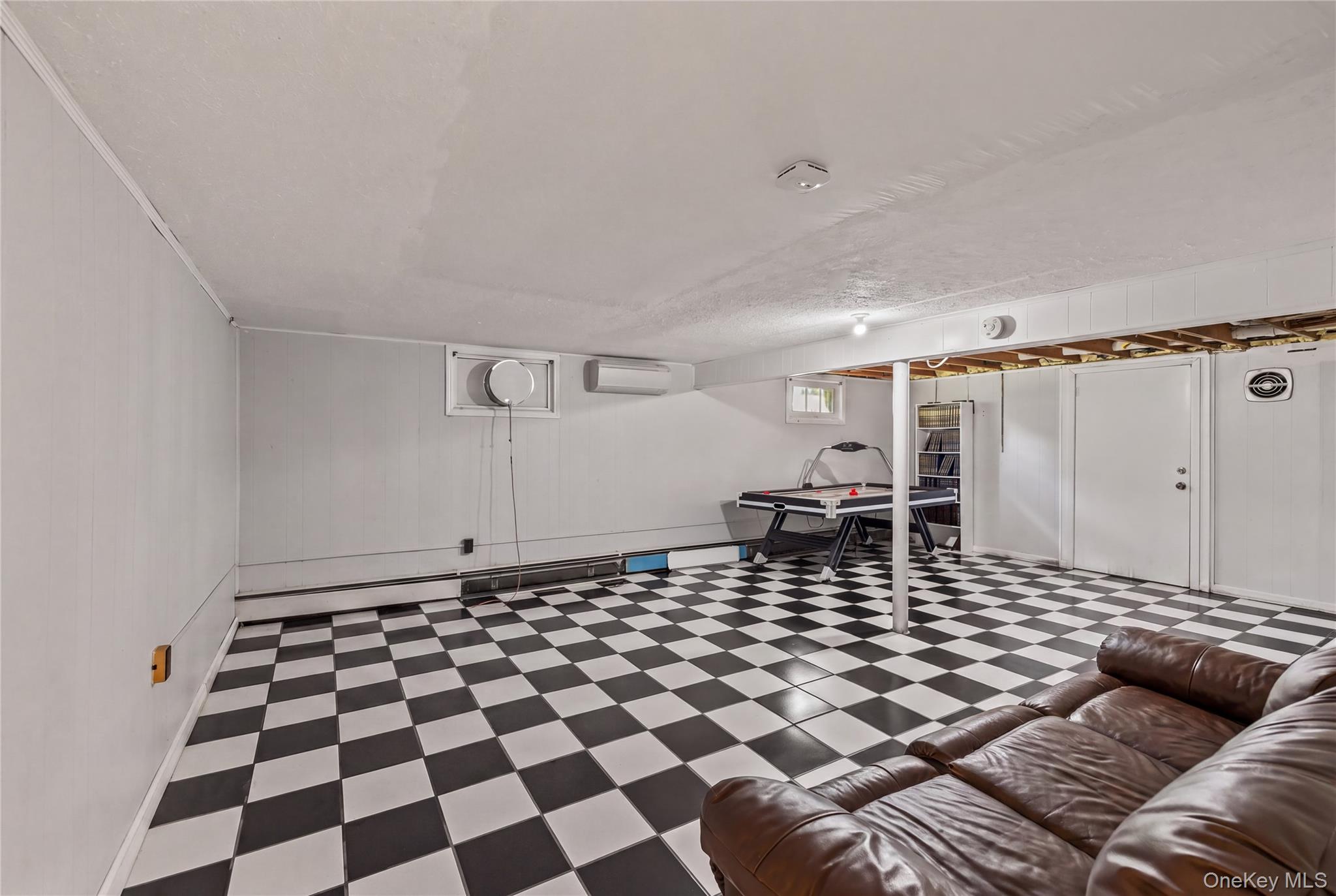 17 Sunset Drive