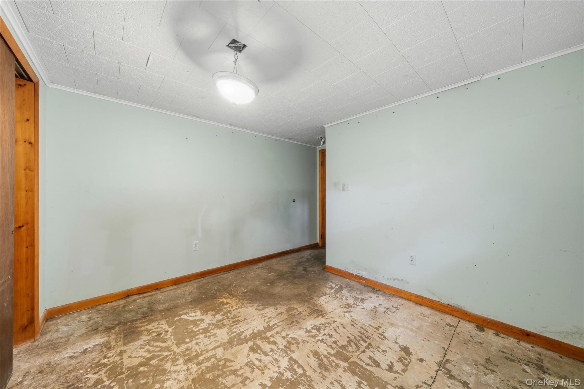 804 S Plank Road