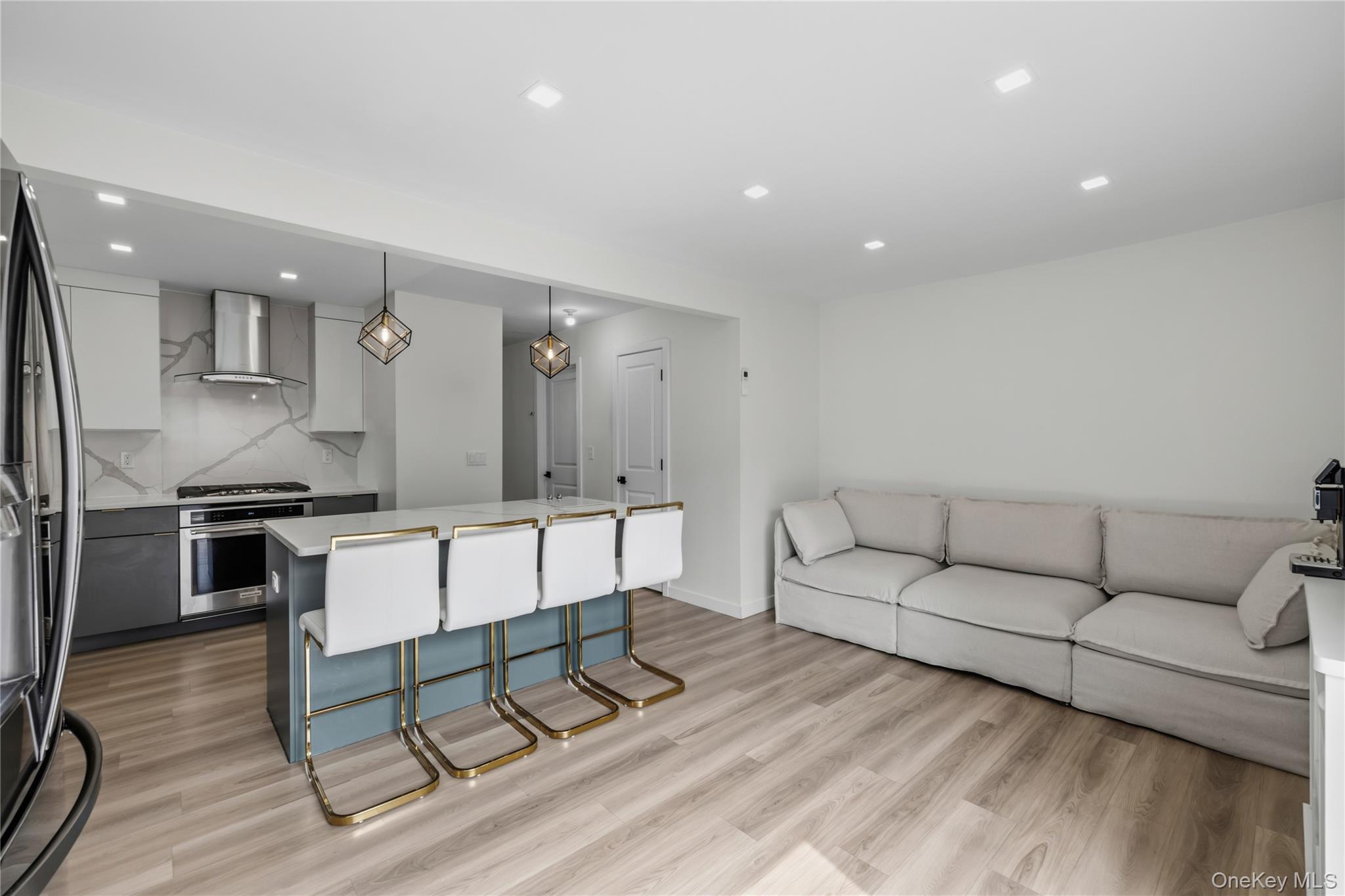 18 Alan Road