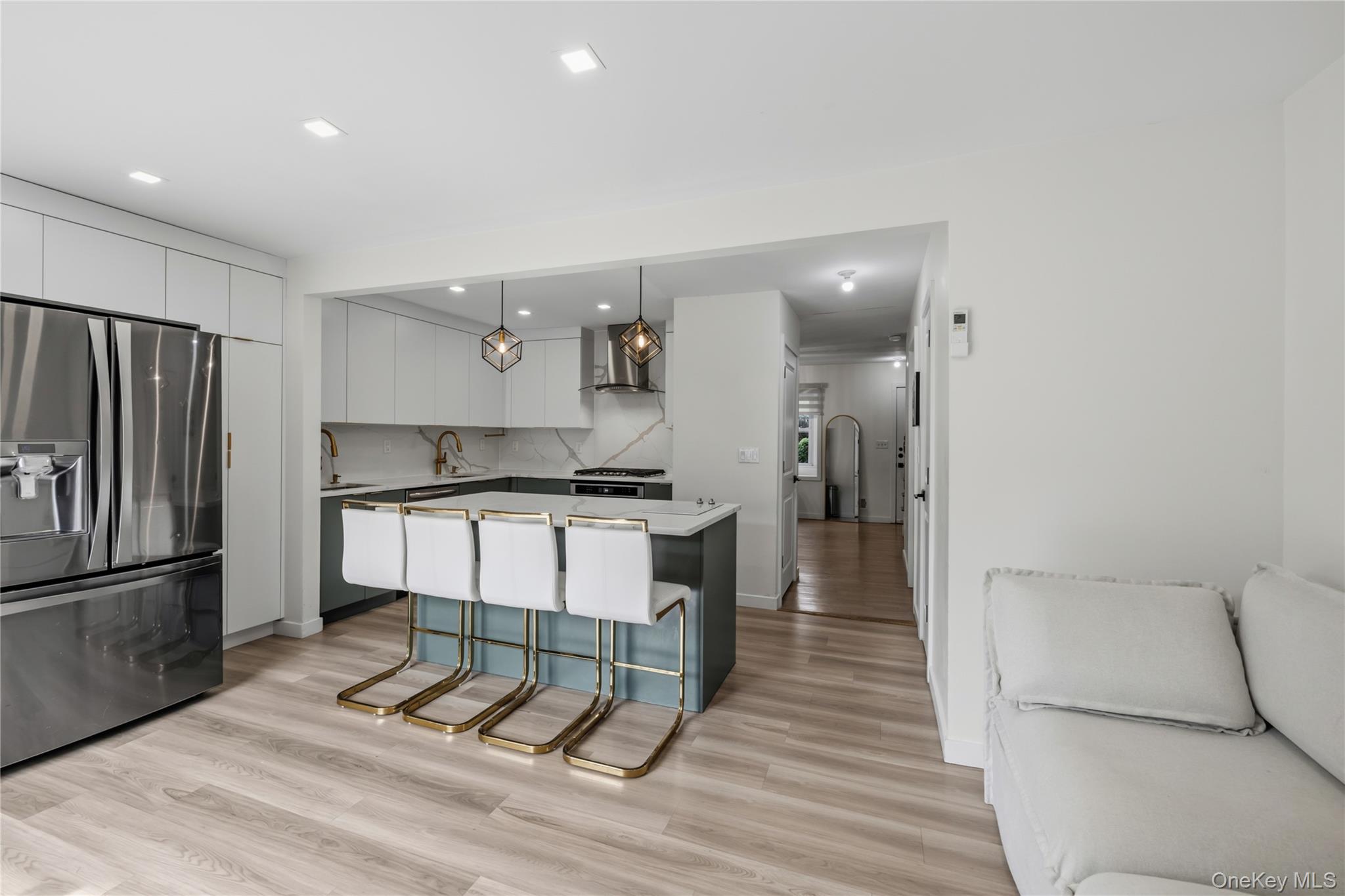 18 Alan Road