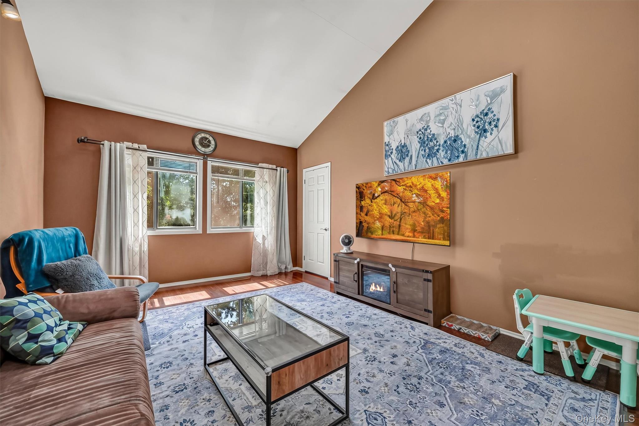 25 College Avenue Unit: 102