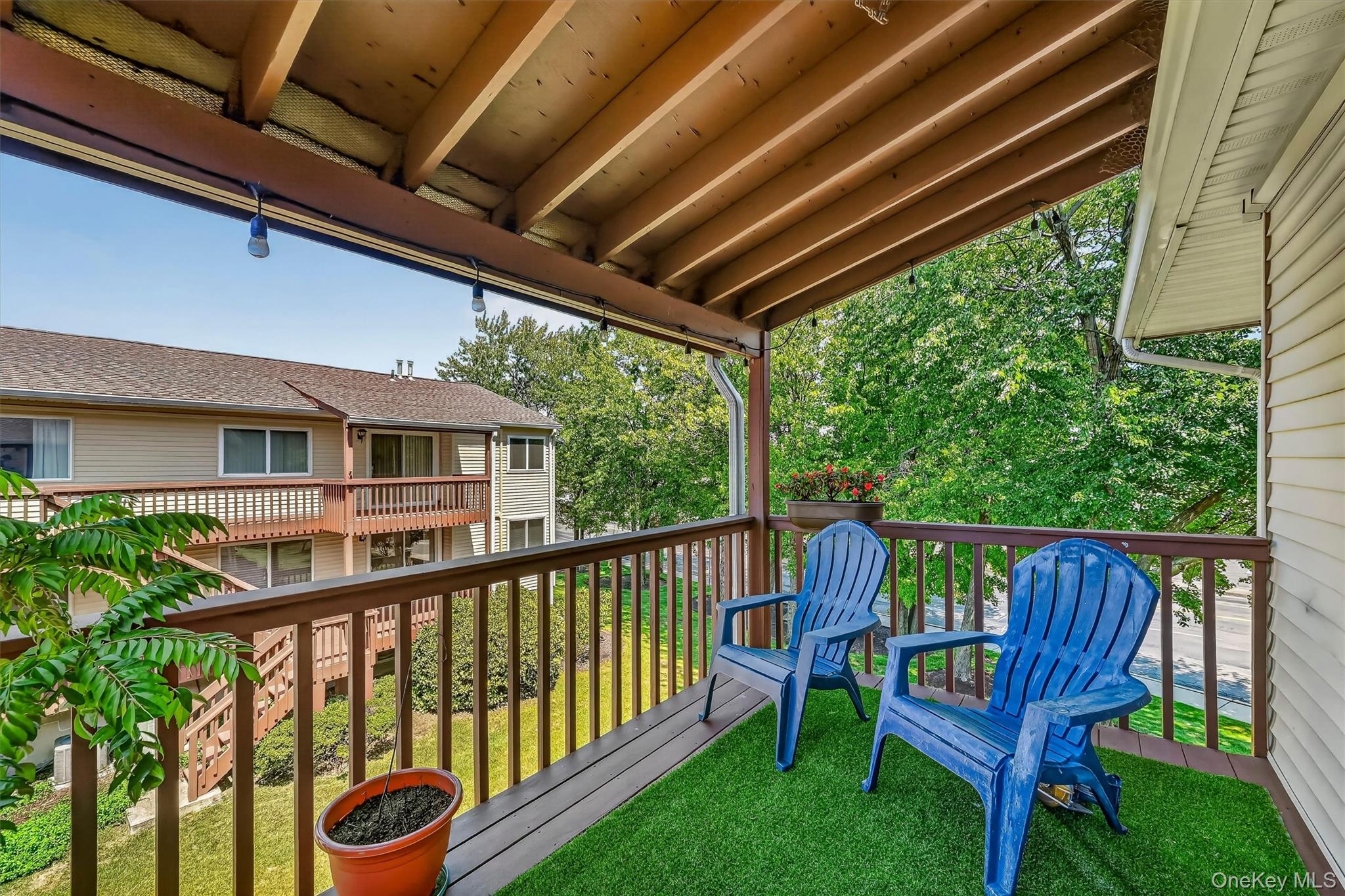 25 College Avenue Unit: 102