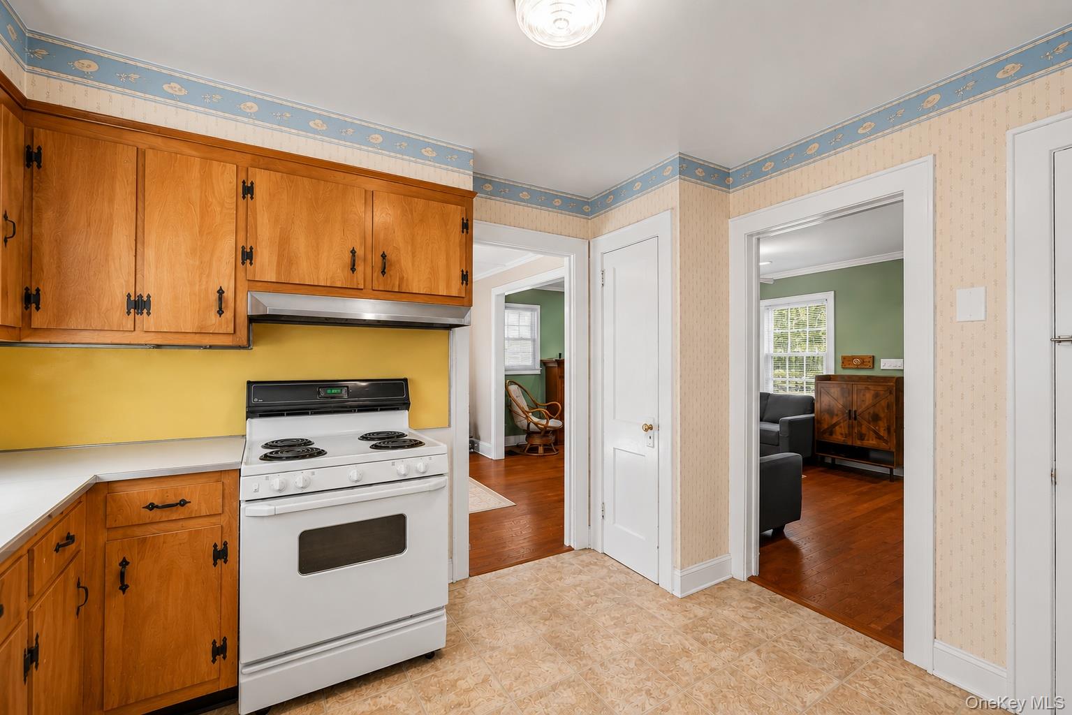 13 Washington Circle