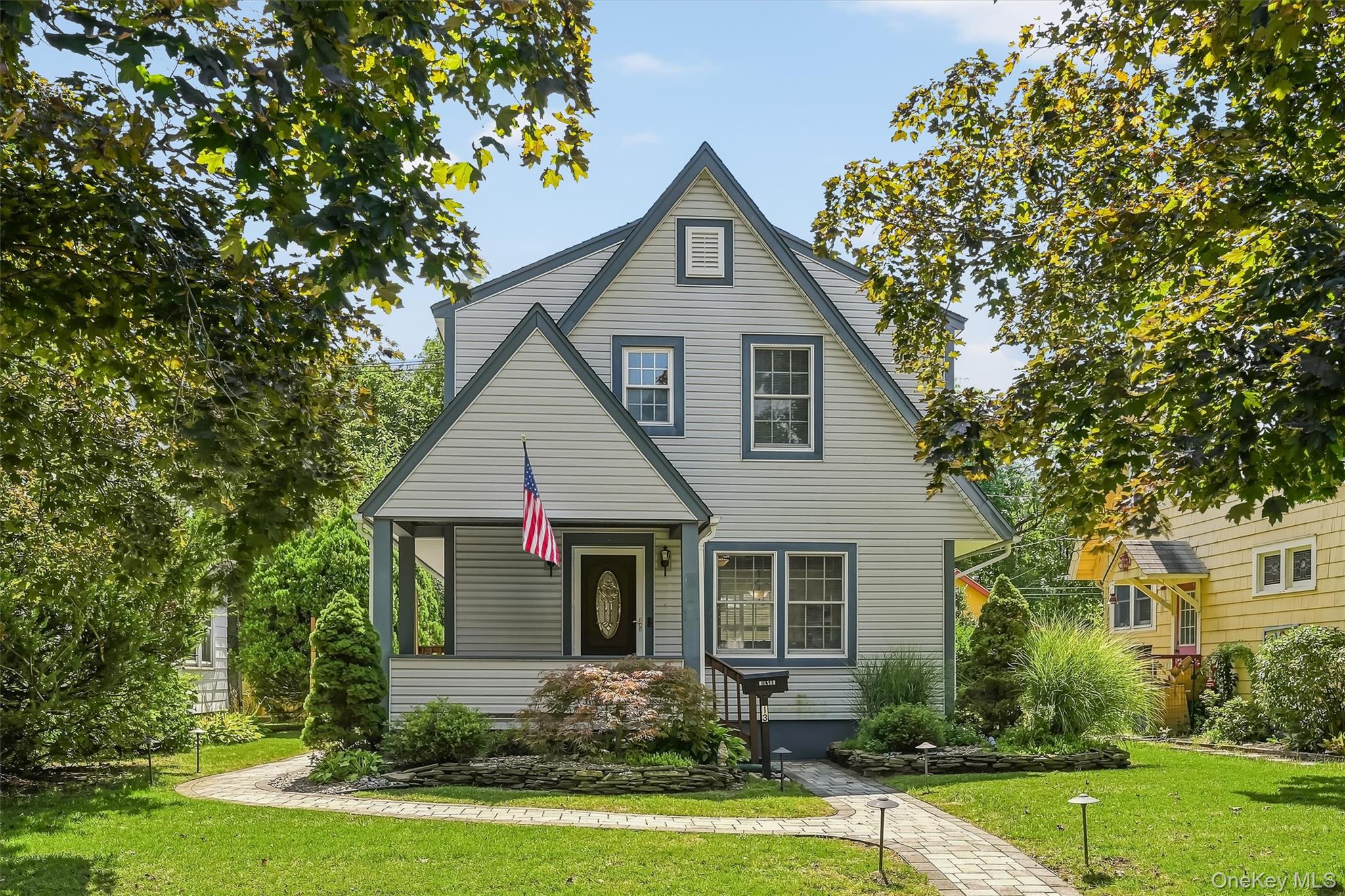 13 Washington Circle