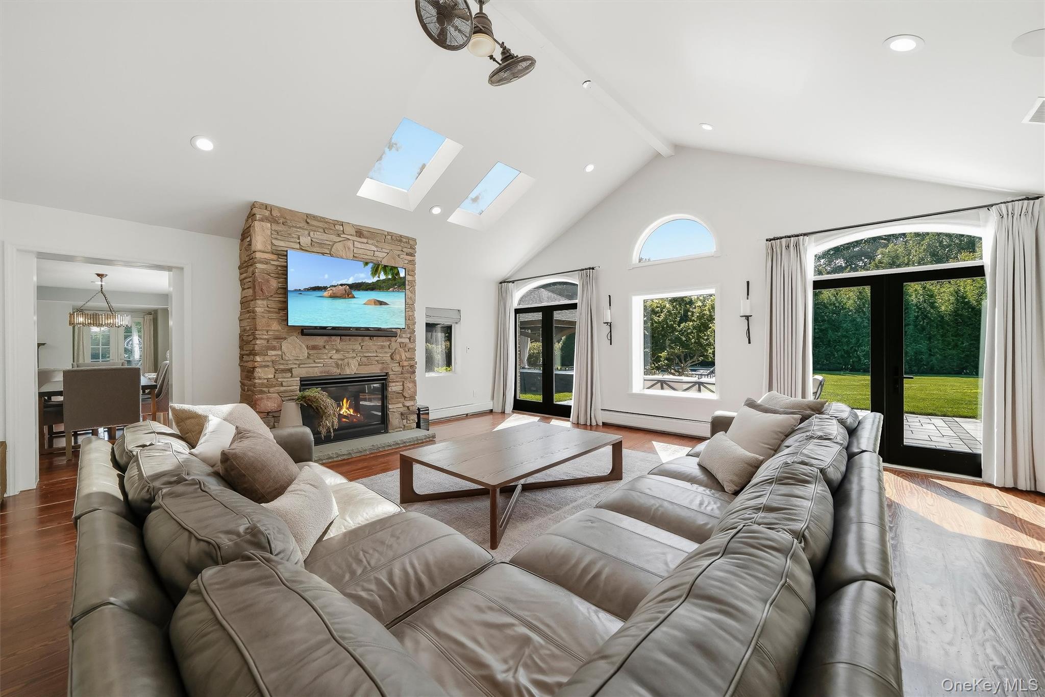 8 Rose Hill Road