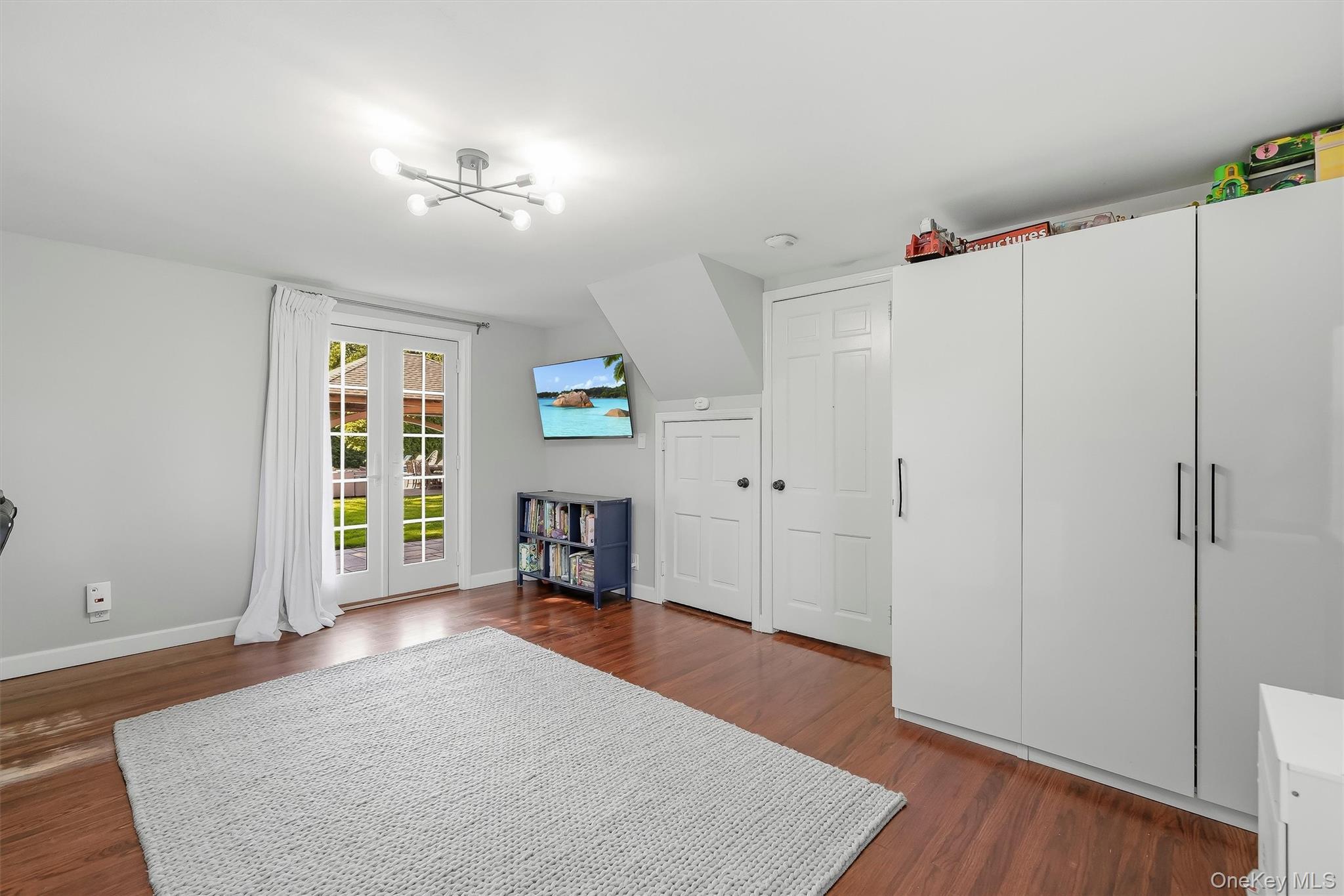 8 Rose Hill Road