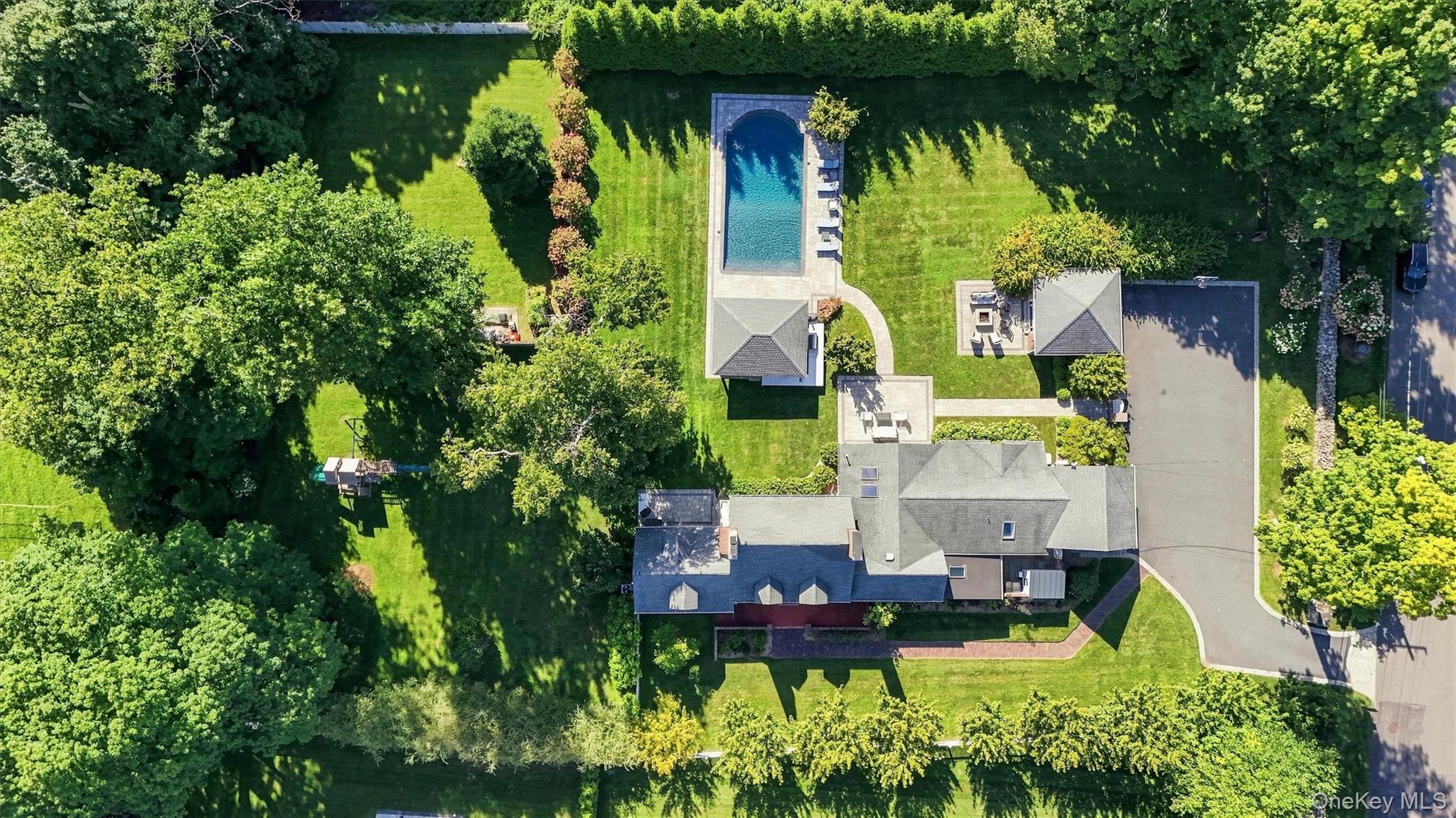 8 Rose Hill Road