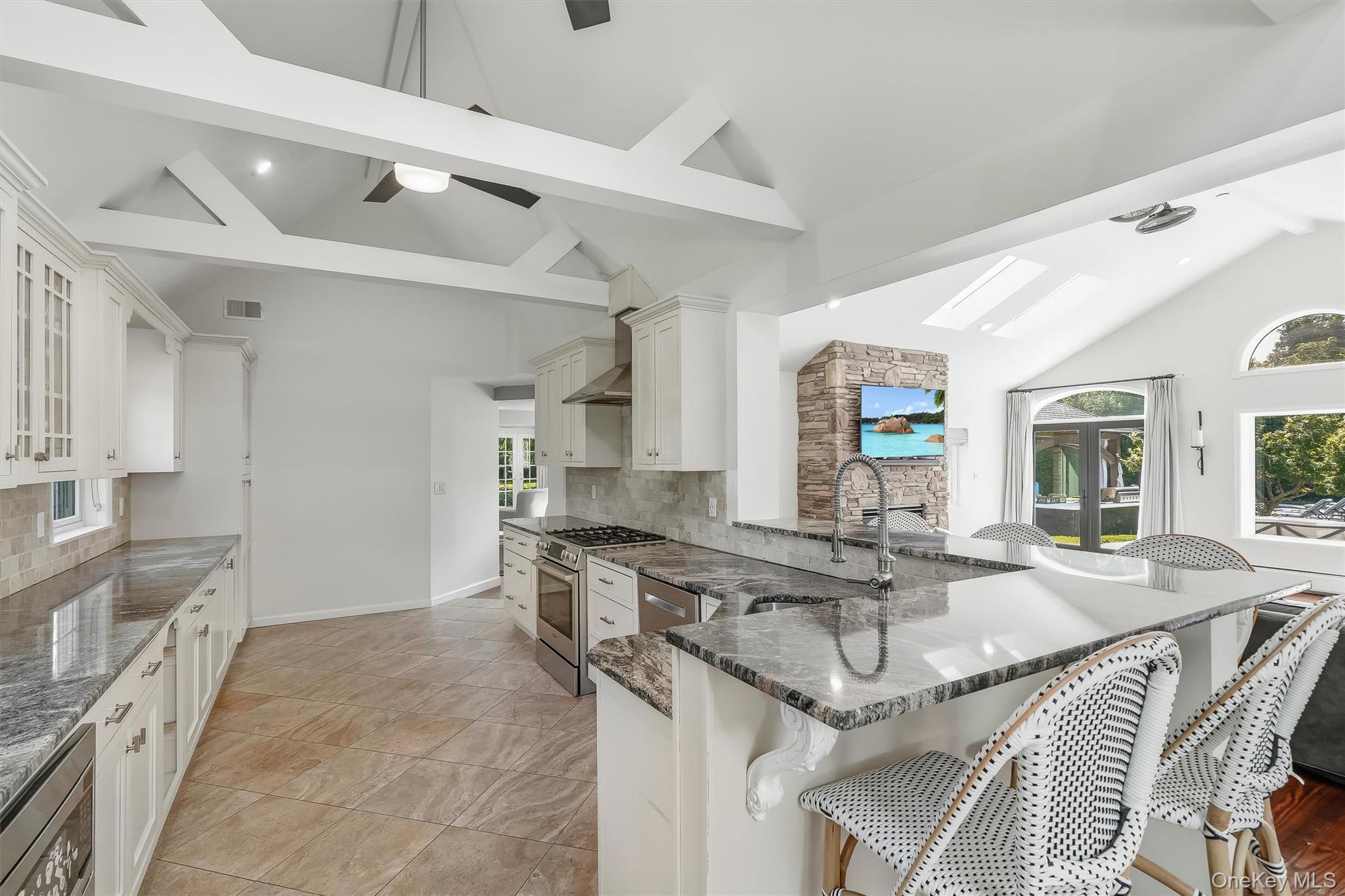 8 Rose Hill Road