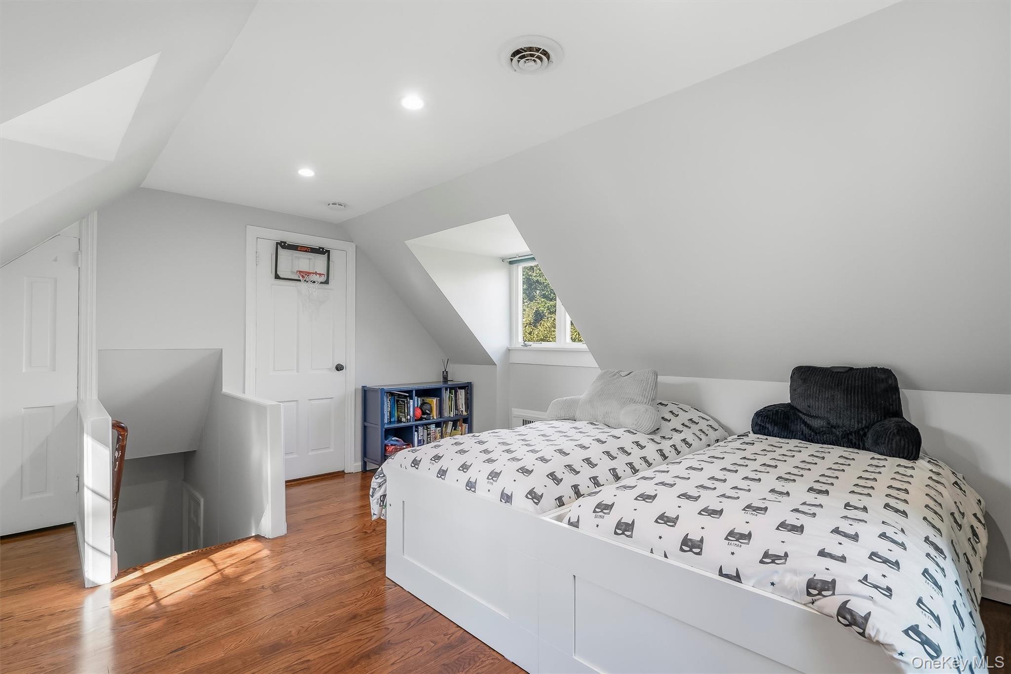 8 Rose Hill Road