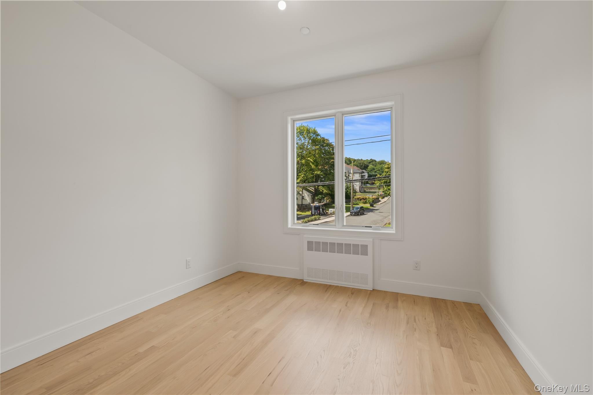 41 Saddle River Road Unit: 201