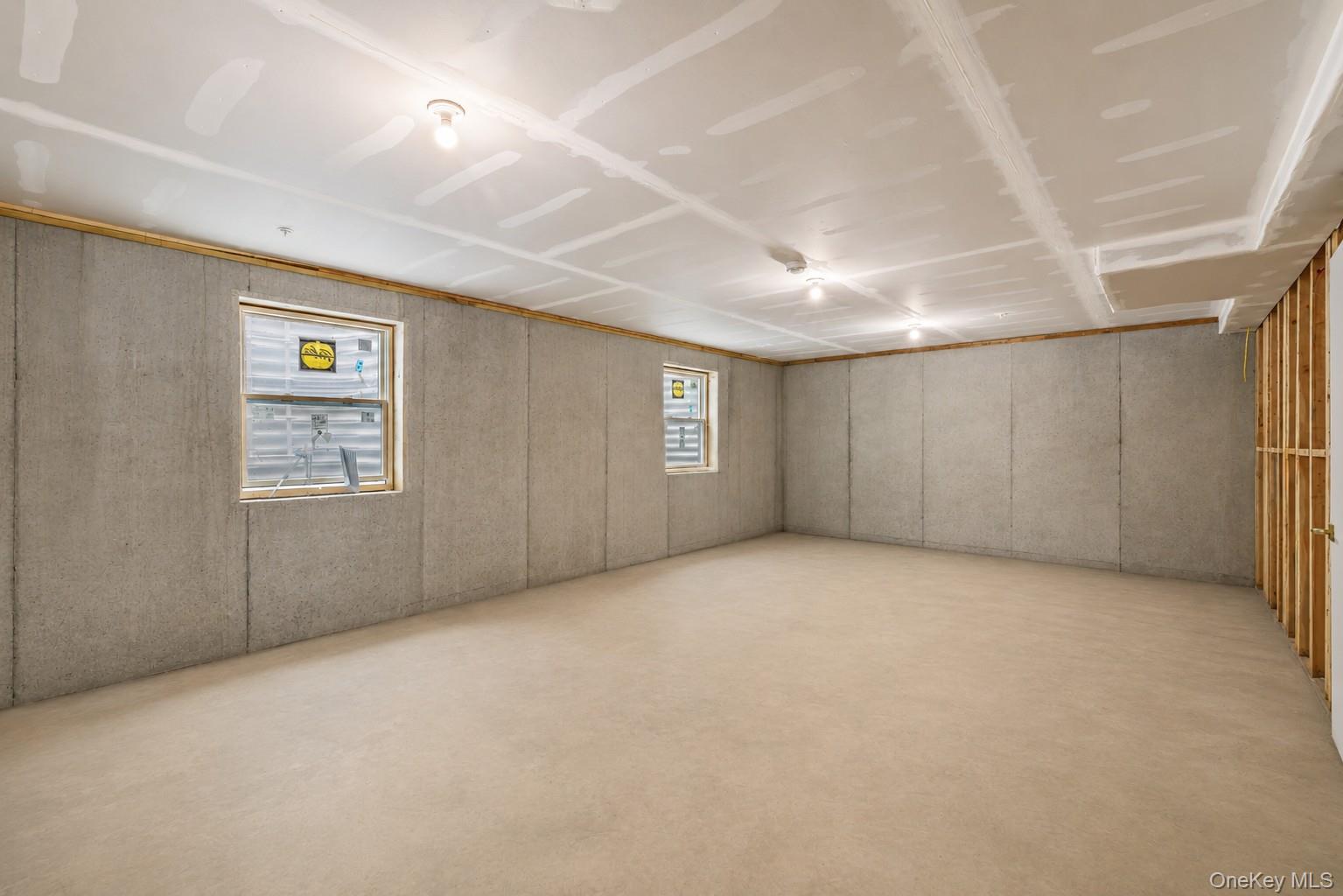 41 Saddle River Road Unit: 201