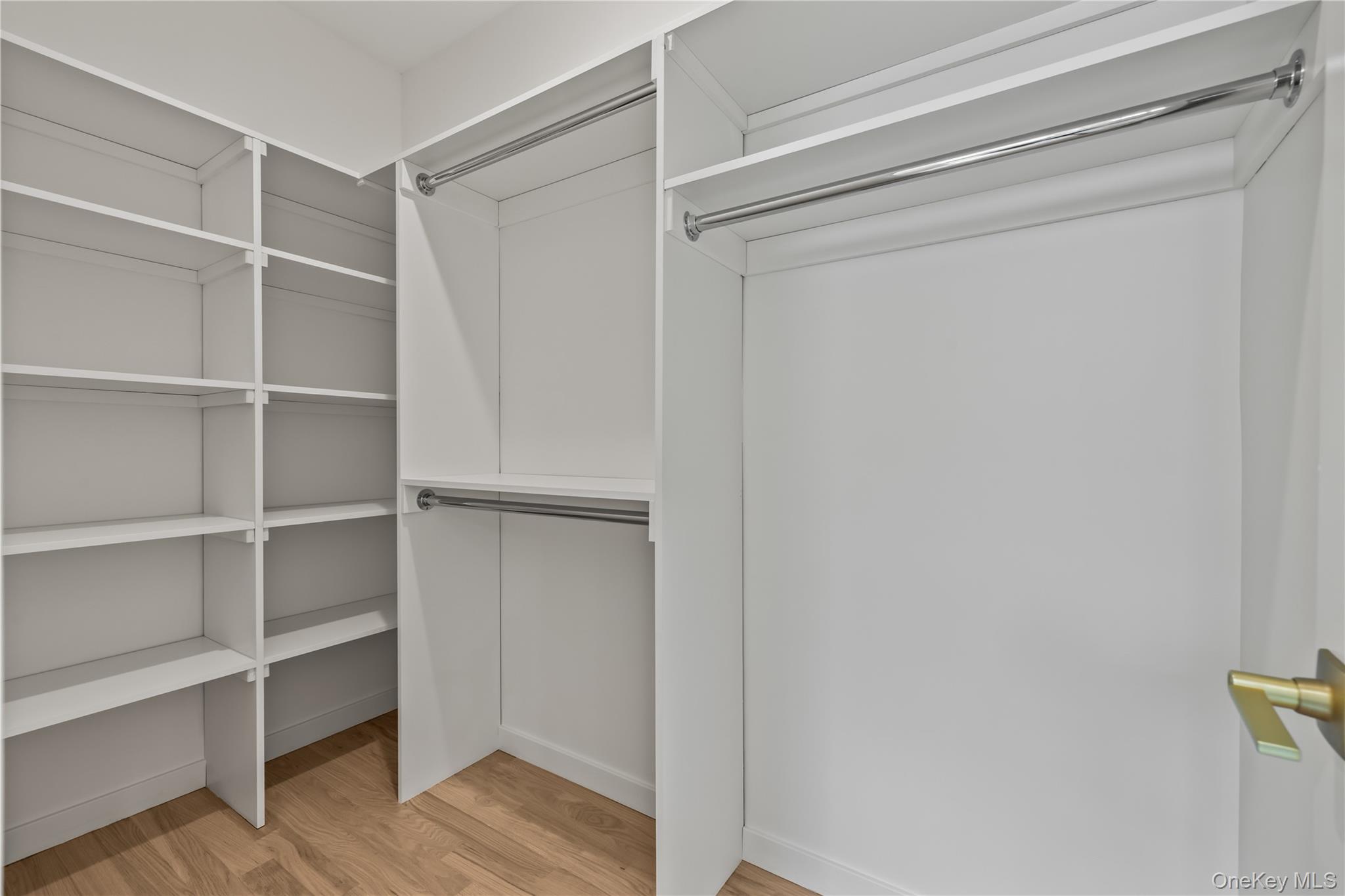 41 Saddle River Road Unit: 201