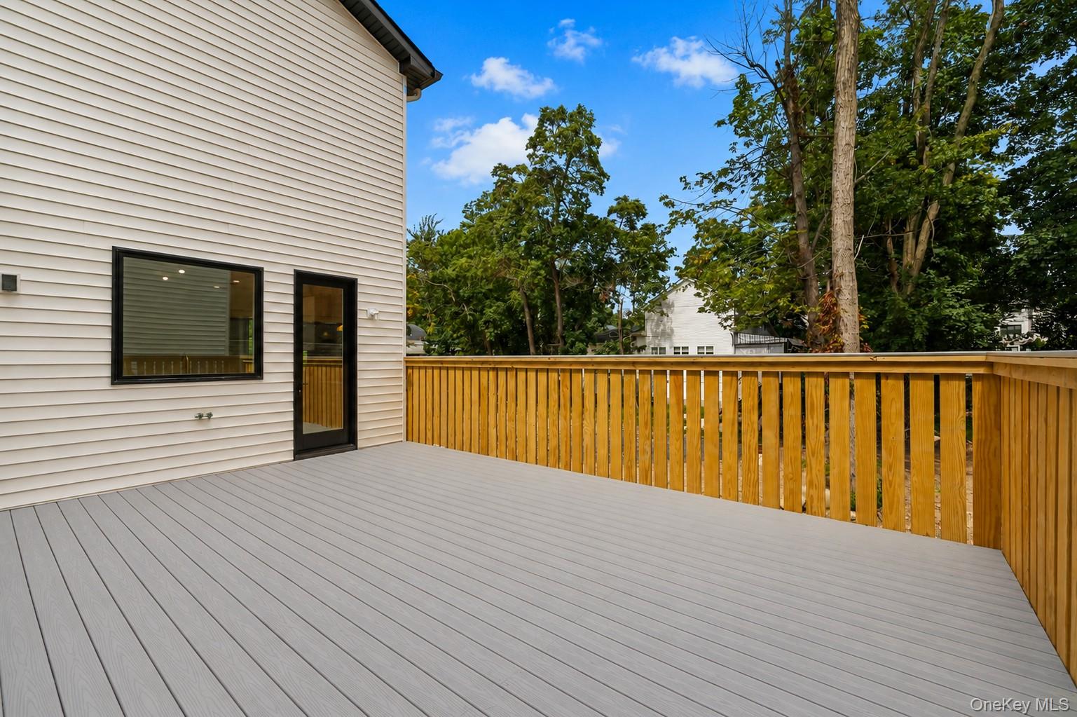 41 Saddle River Road Unit: 201