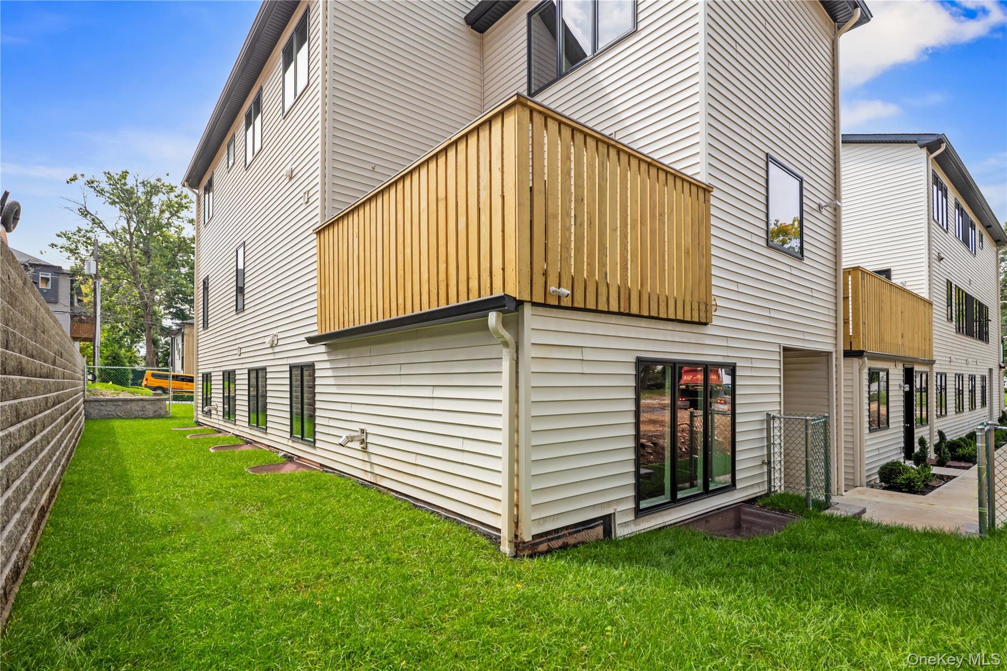 41 Saddle River Road Unit: 111