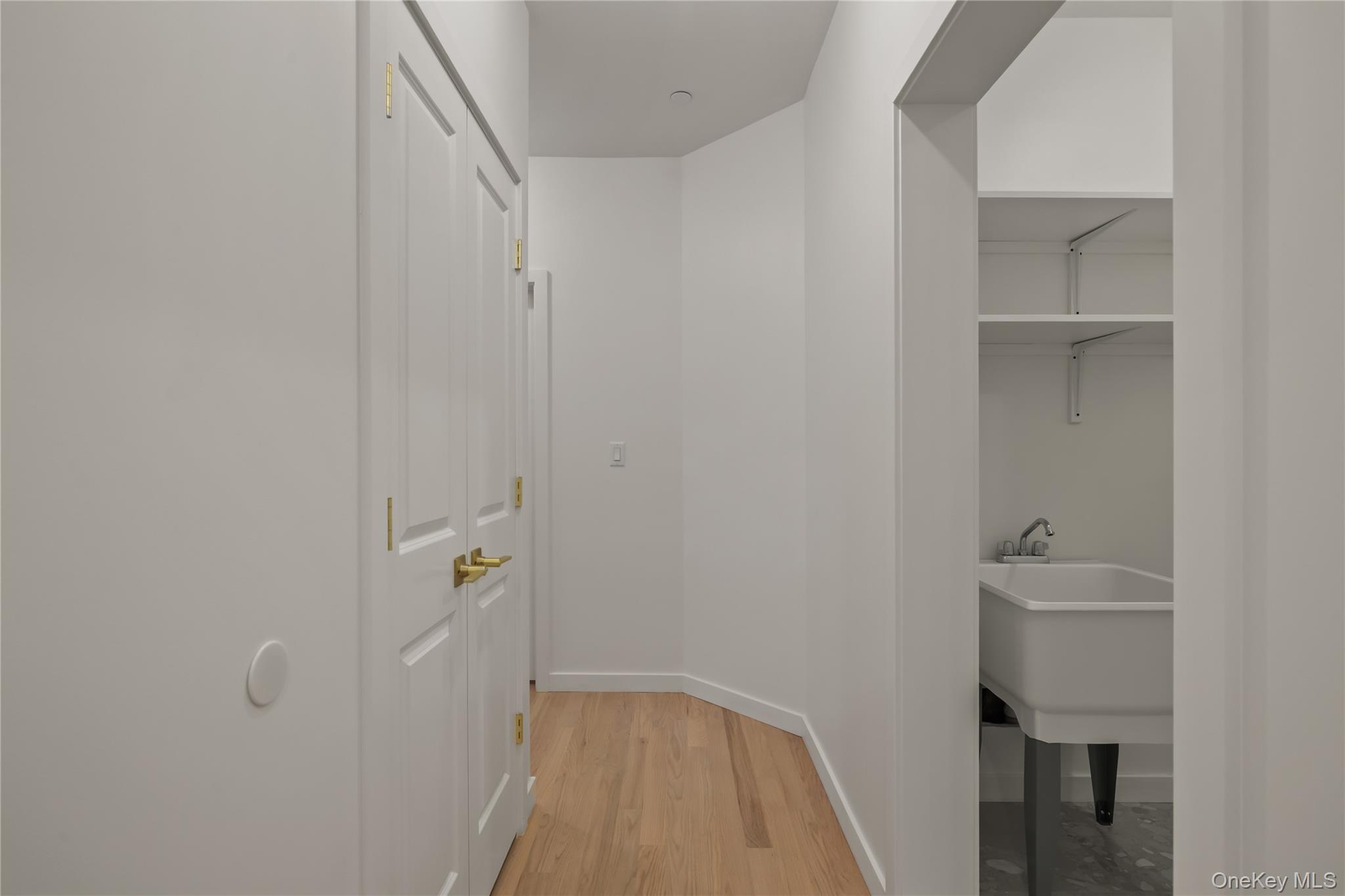 41 Saddle River Road Unit: 111