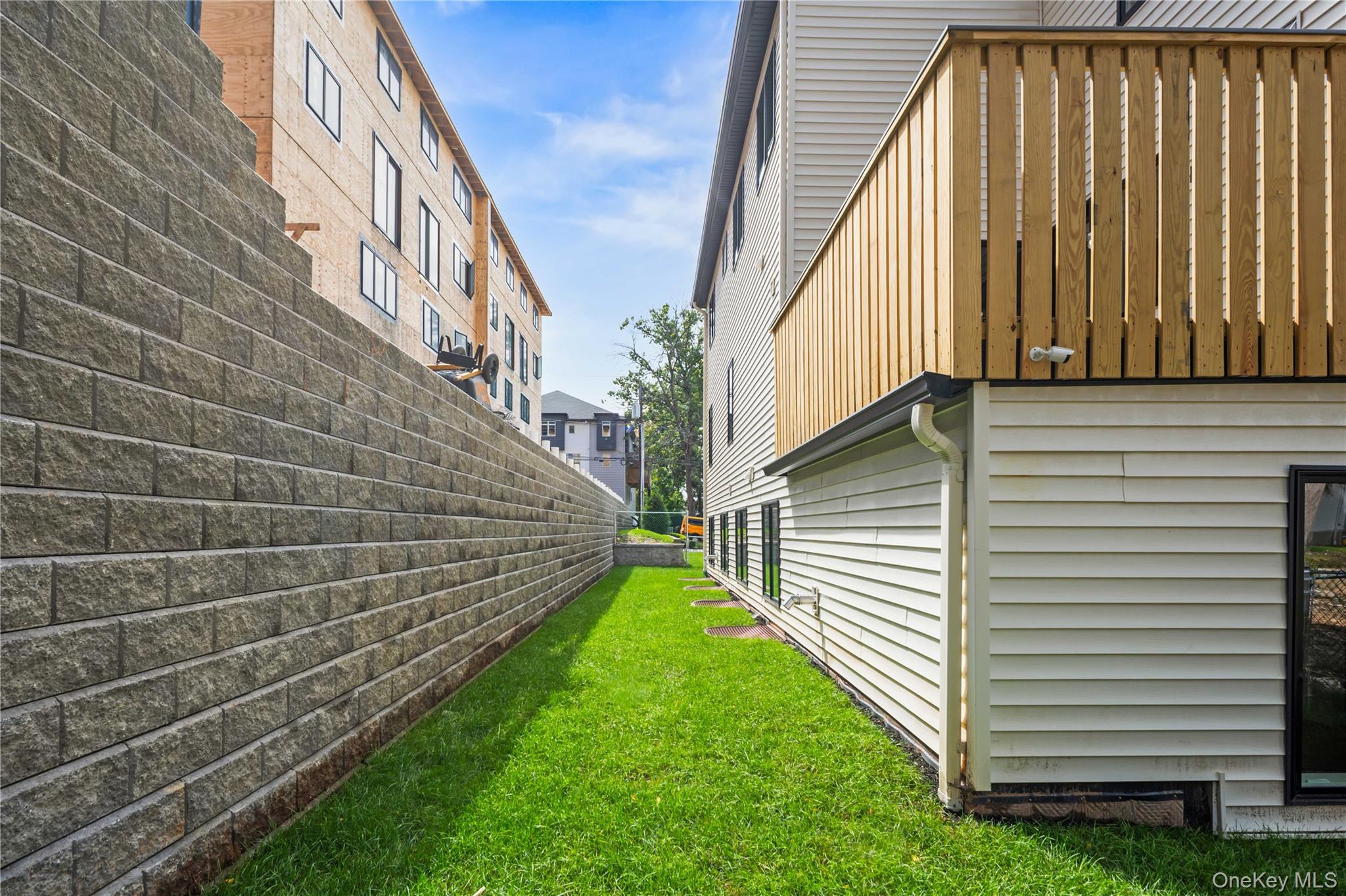 41 Saddle River Road Unit: 111
