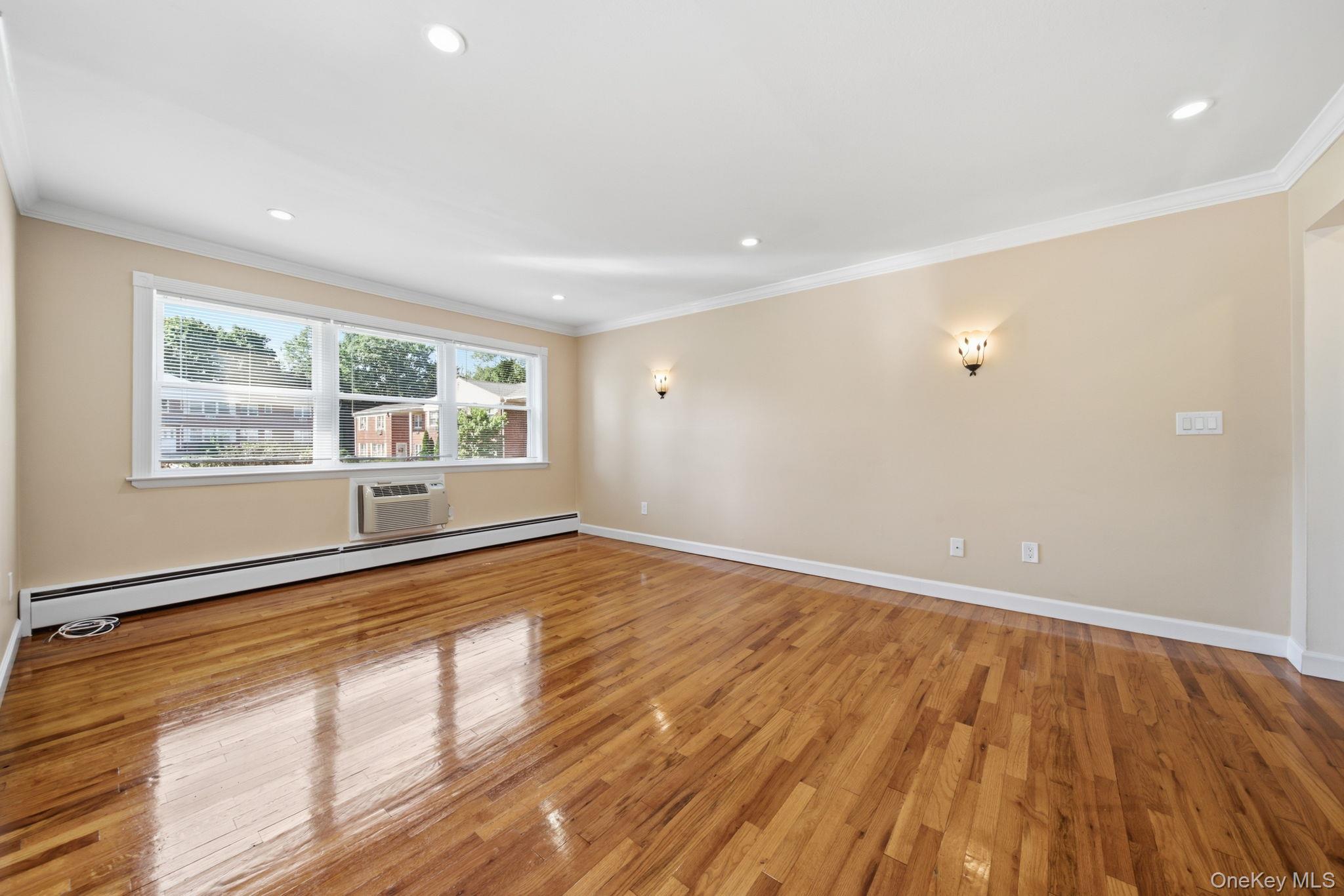 227 N Middletown Road
