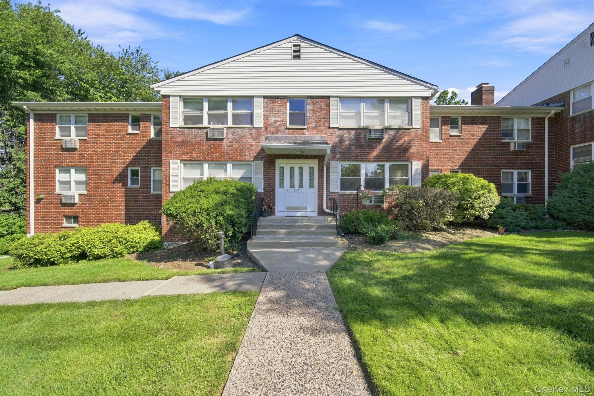 227 N Middletown Road