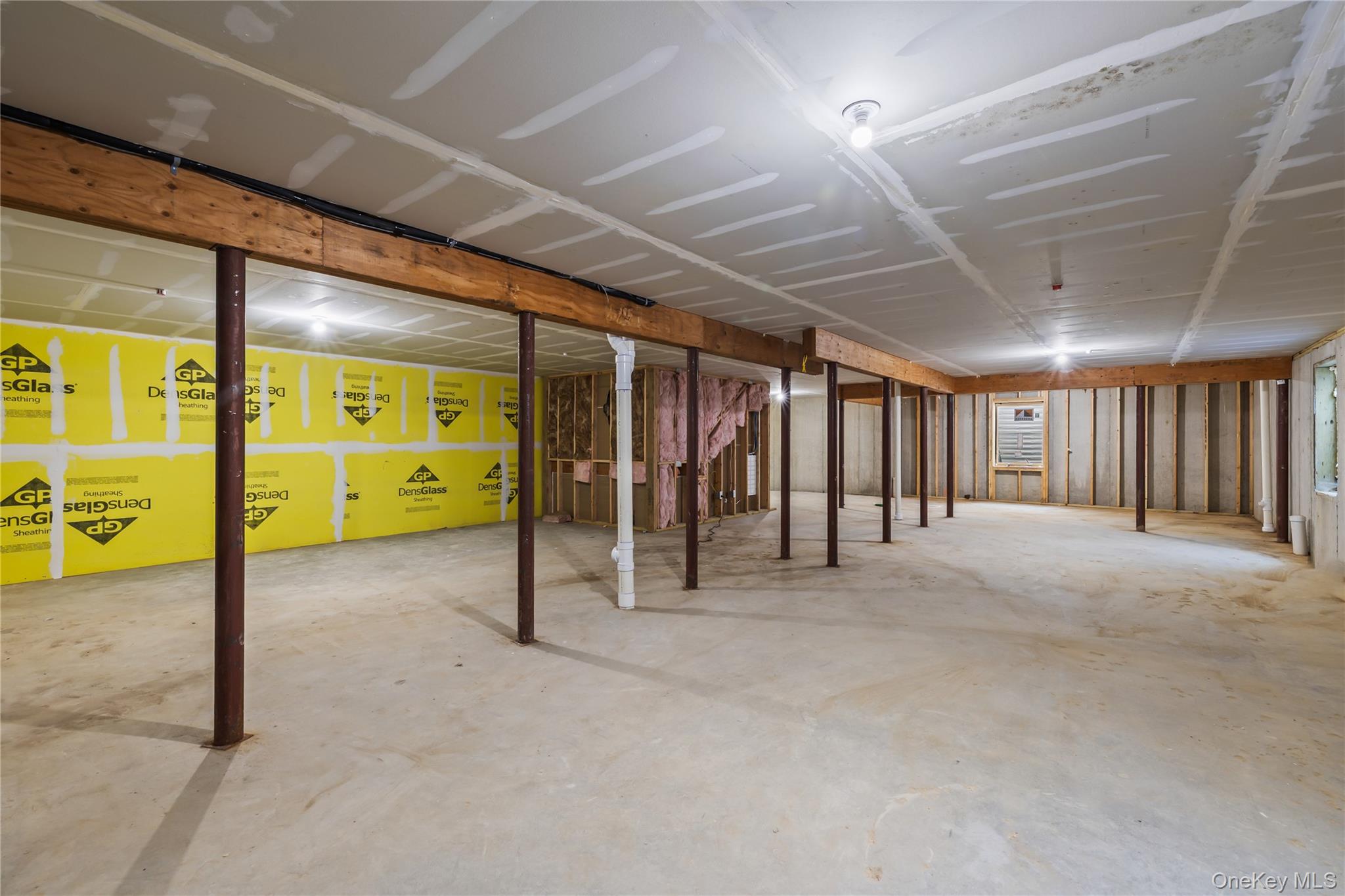 30 Northbrook Road Unit: 201