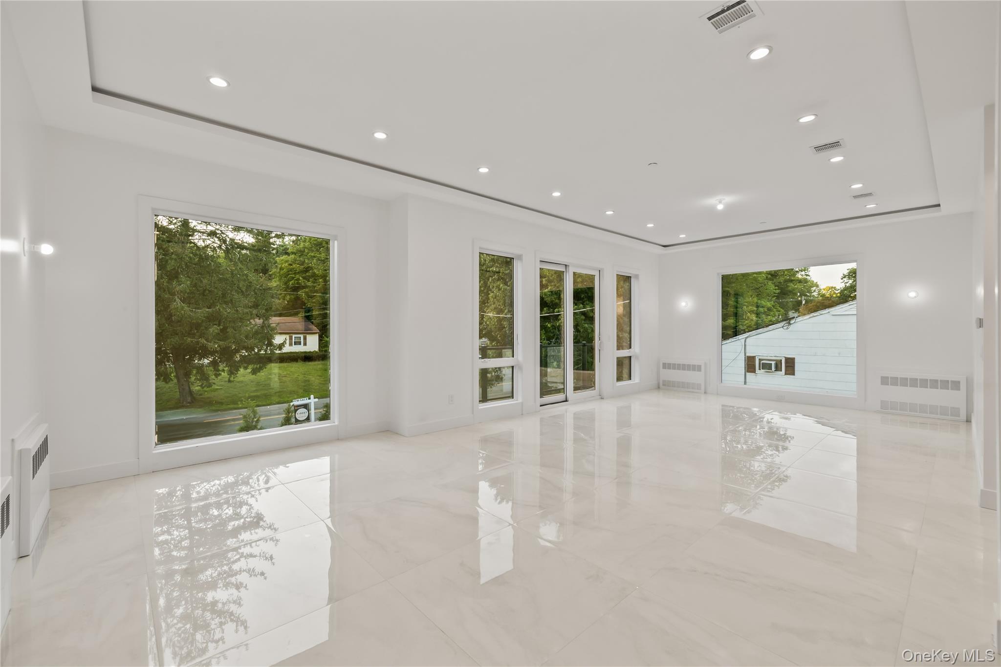 30 Northbrook Road Unit: 201