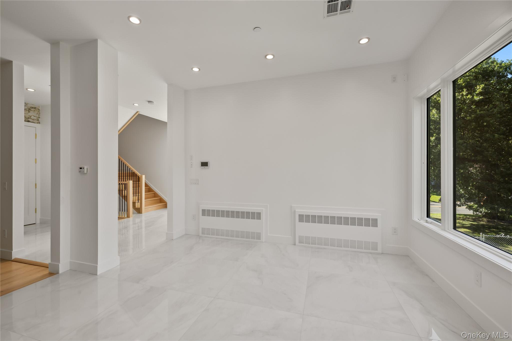 30 Northbrook Road Unit: 201