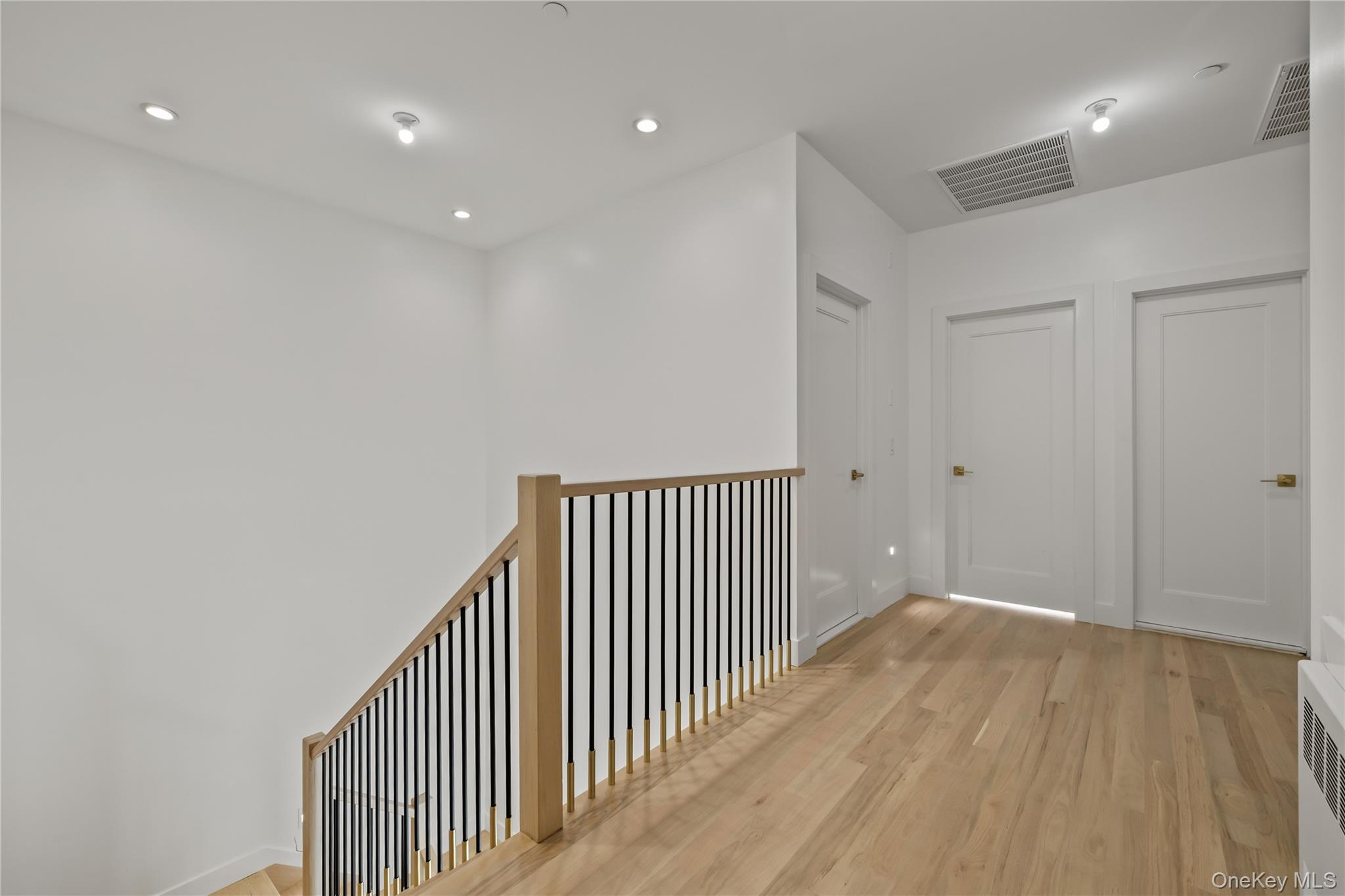 30 Northbrook Road Unit: 201