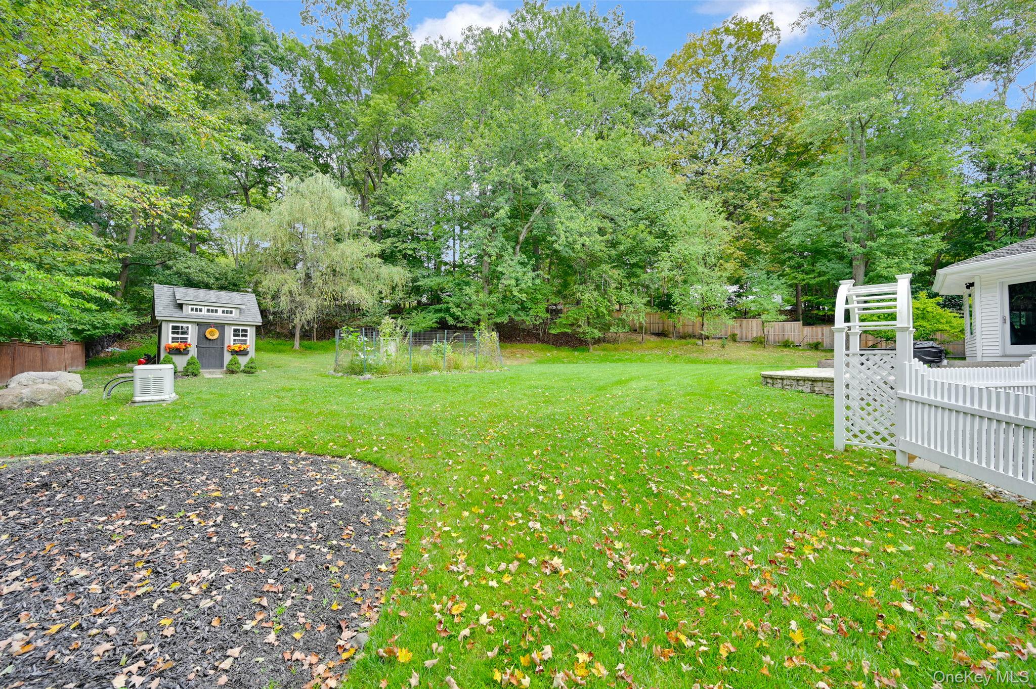 15 Ramapo Lane