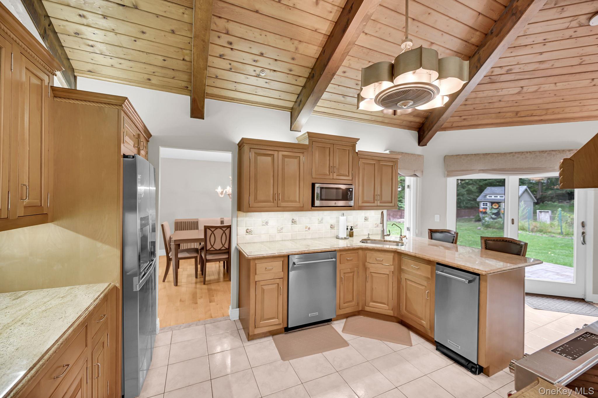 15 Ramapo Lane