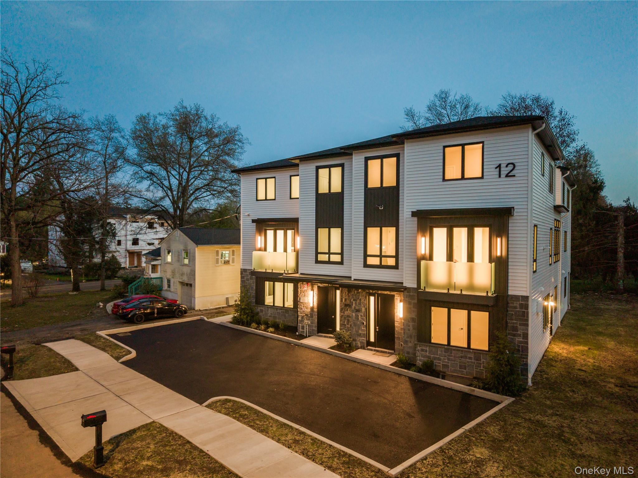 12 Sherman Drive Unit: 202