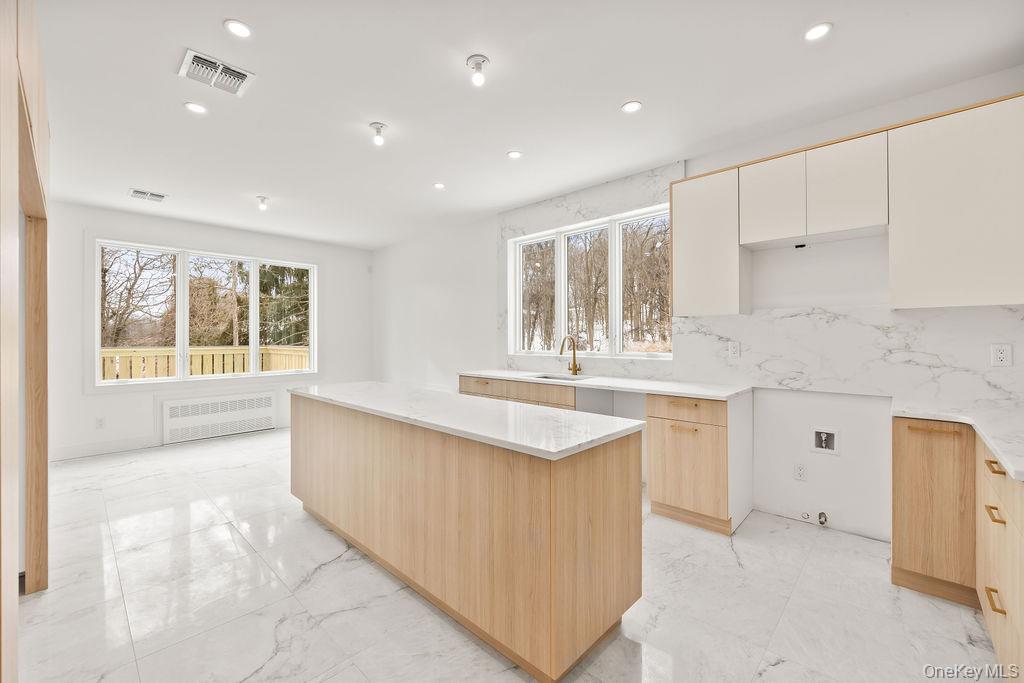 12 Sherman Drive Unit: 202