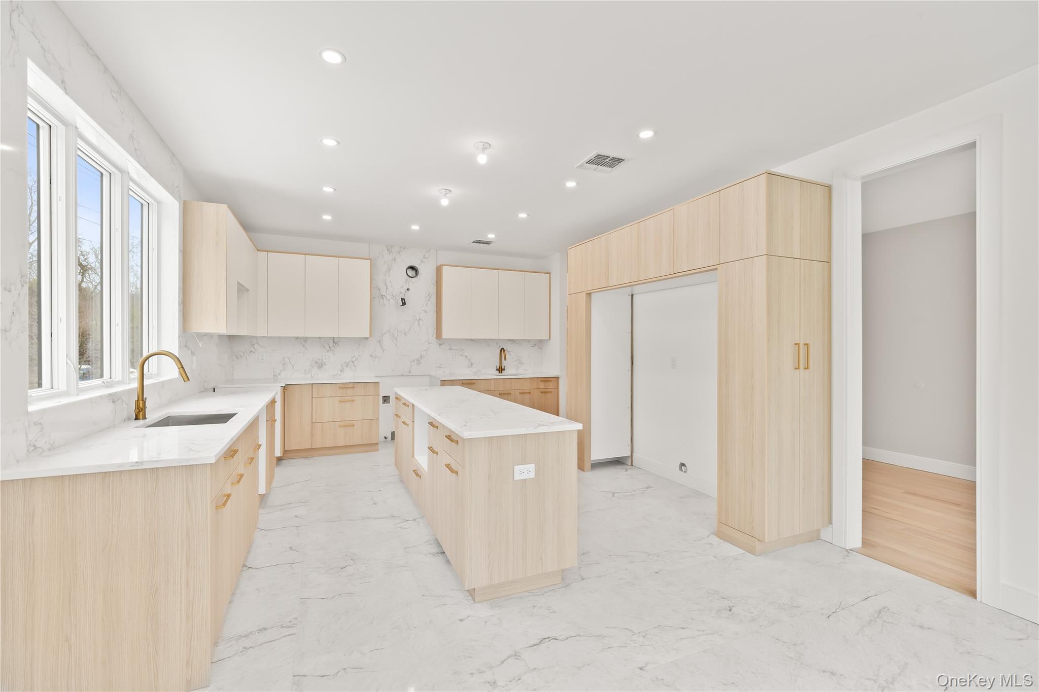 12 Sherman Drive Unit: 202