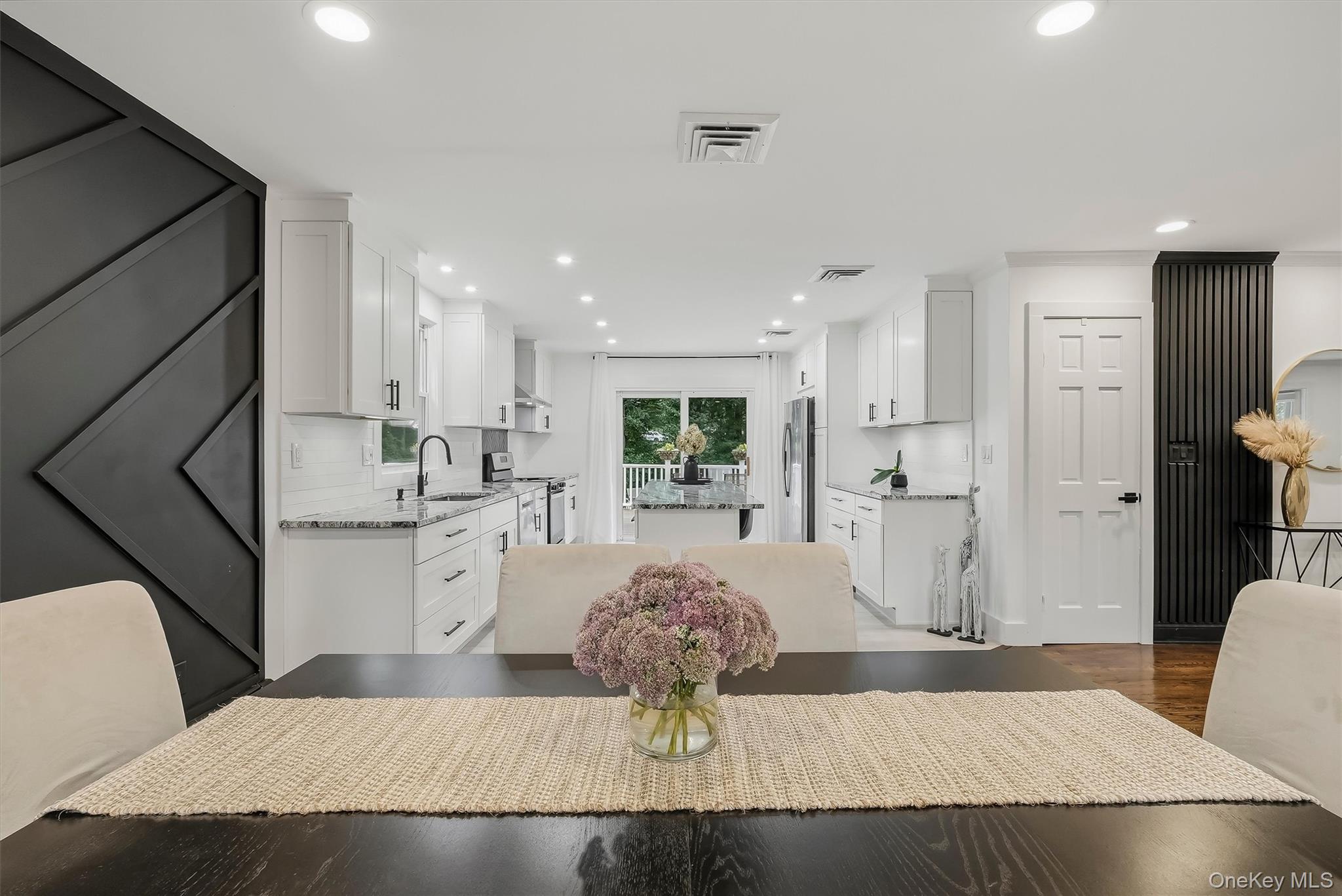 104 S Airmont Road