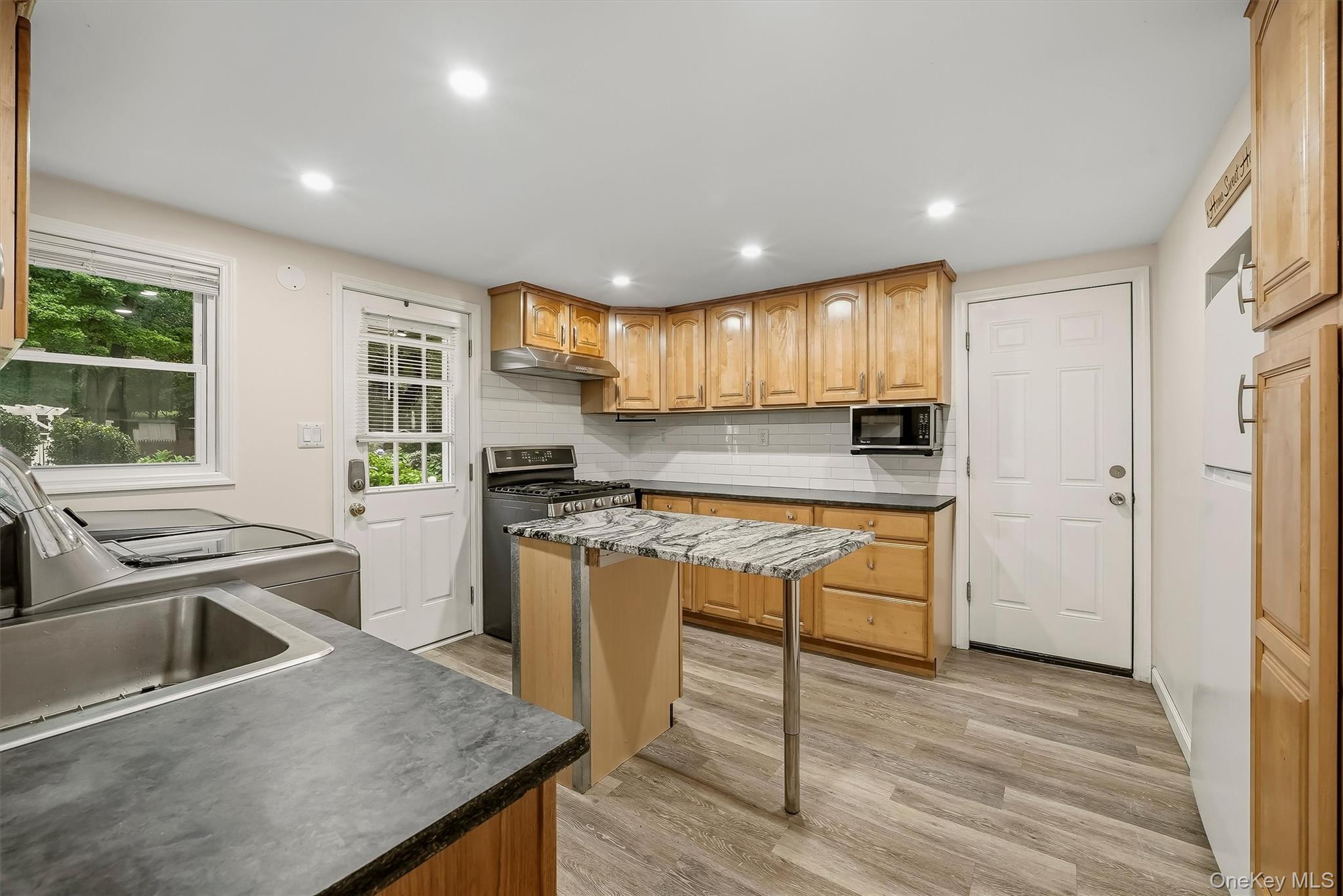 104 S Airmont Road