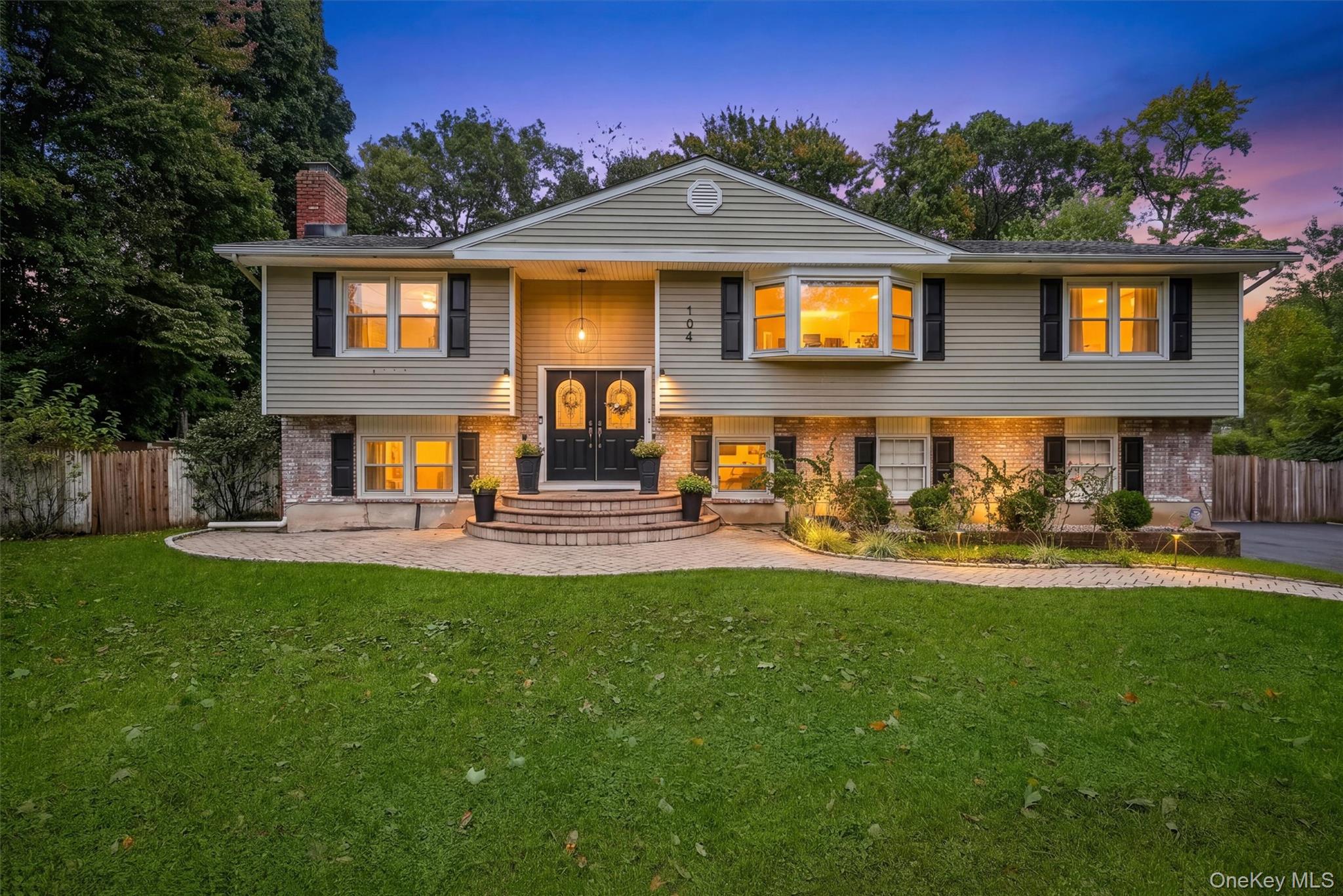 104 S Airmont Road