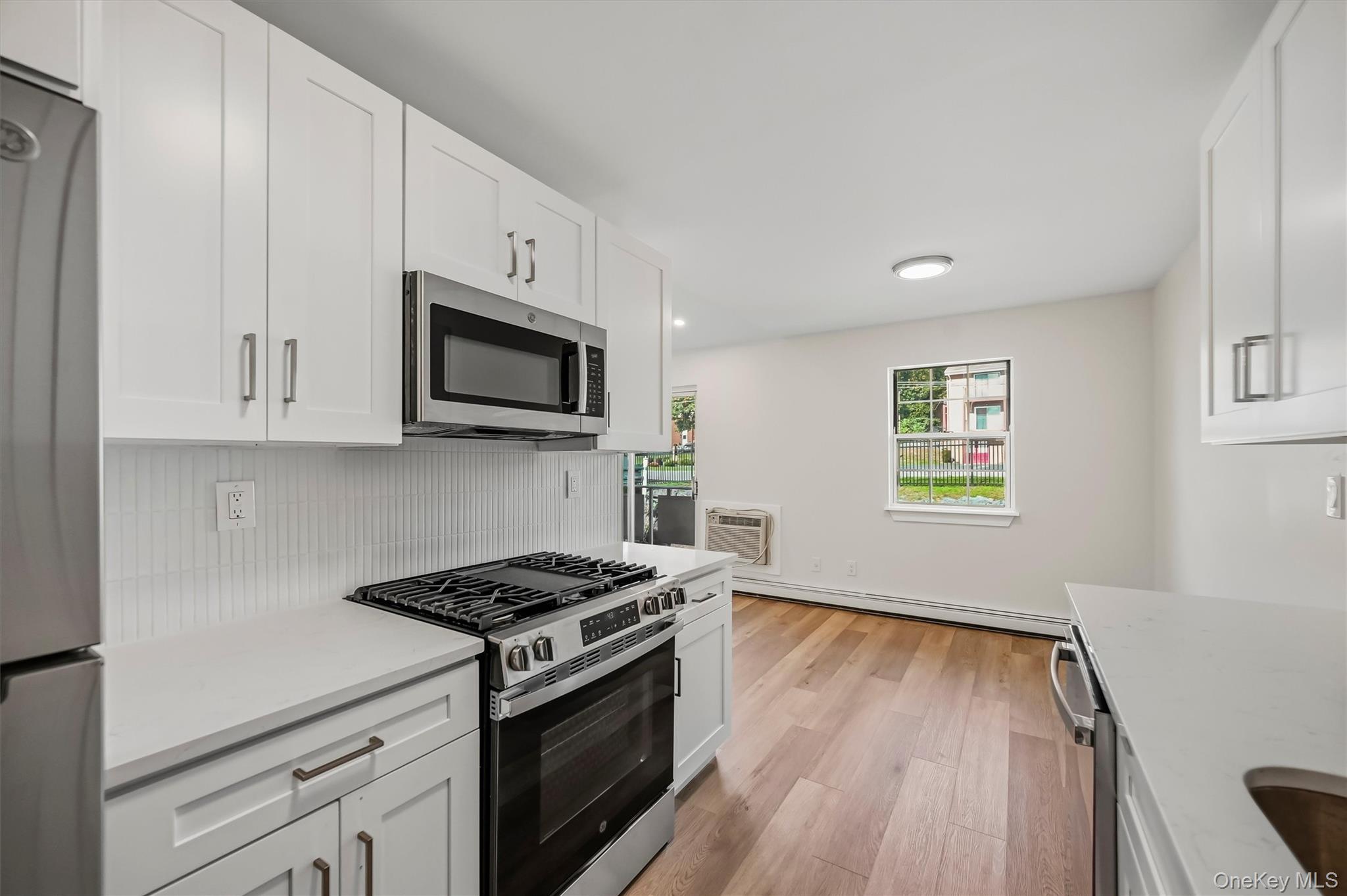 100 Hillside Drive Unit: B10