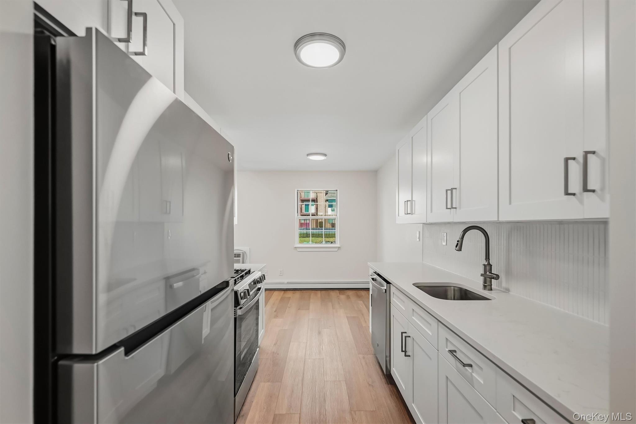 100 Hillside Drive Unit: B10