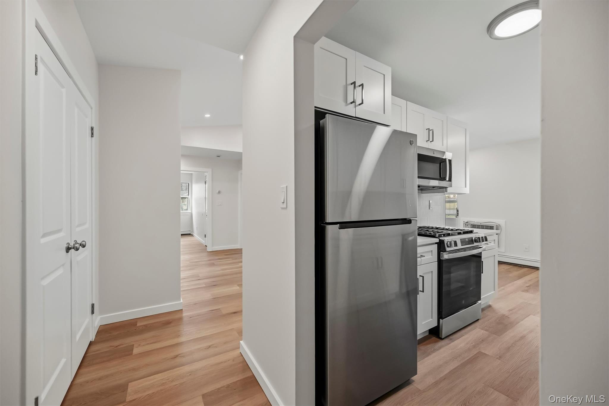 100 Hillside Drive Unit: B10