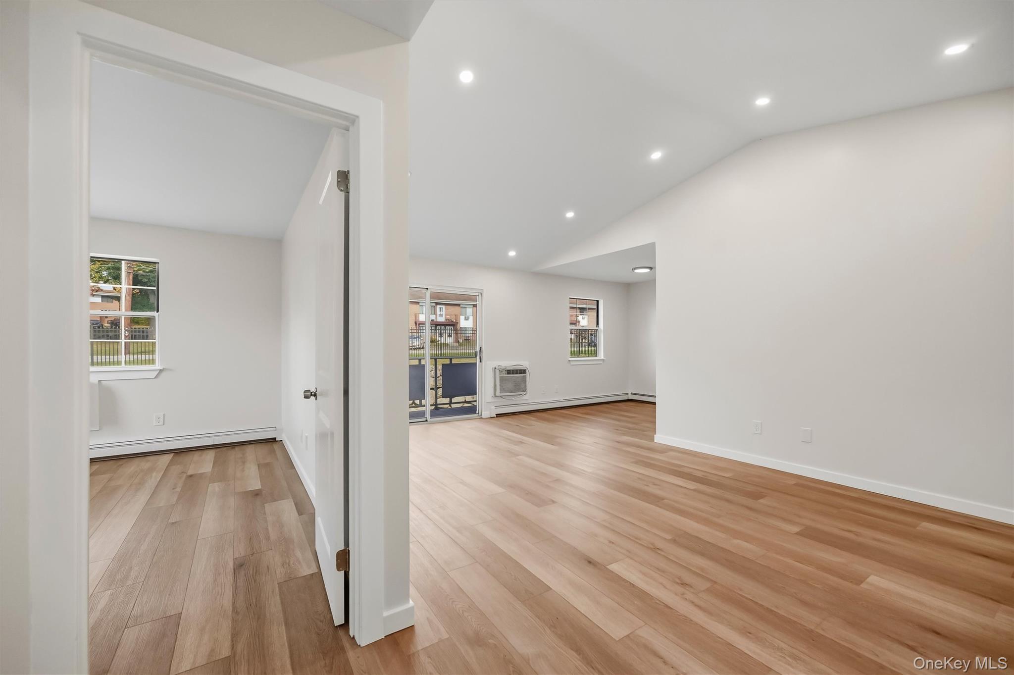 100 Hillside Drive Unit: B10