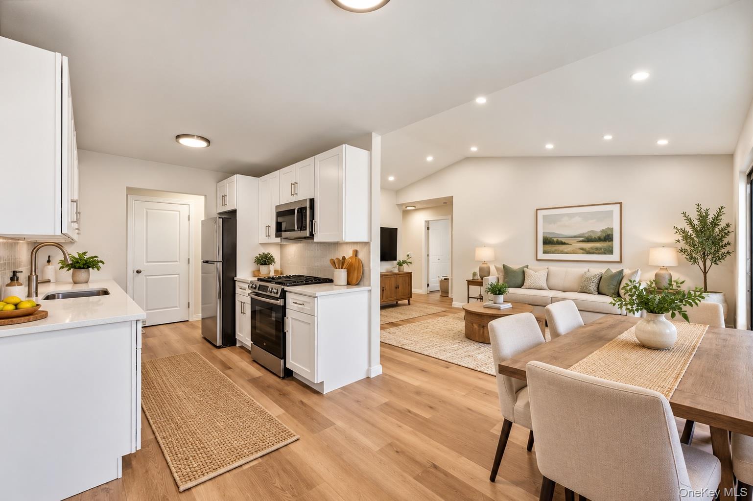 100 Hillside Drive Unit: B10